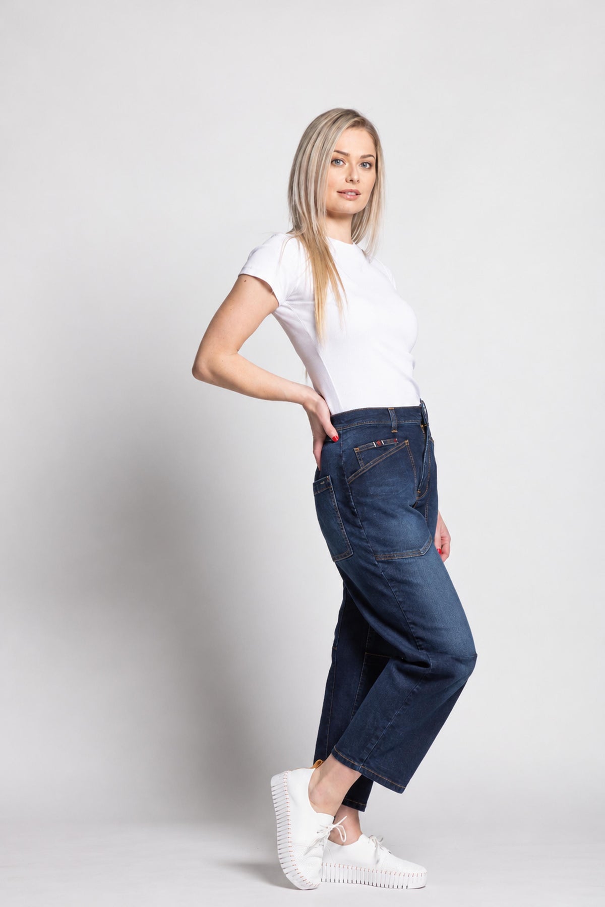 
                  
                    LTB MARLOW X BARREL JEAN- SIAN WASH
                  
                