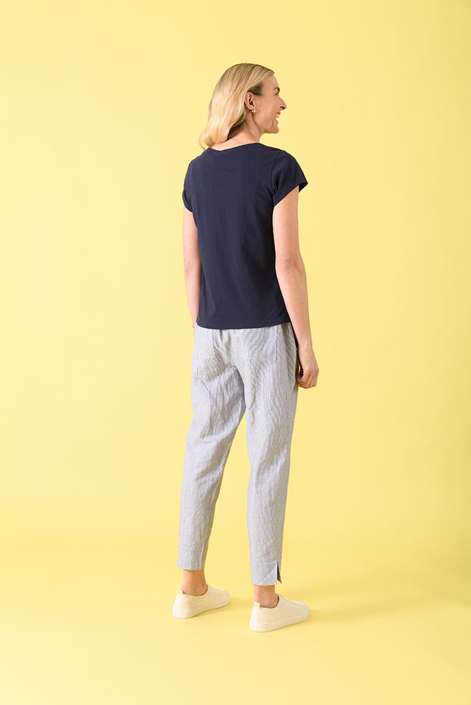 
                  
                    Sumner printes tee-Navy Shells
                  
                