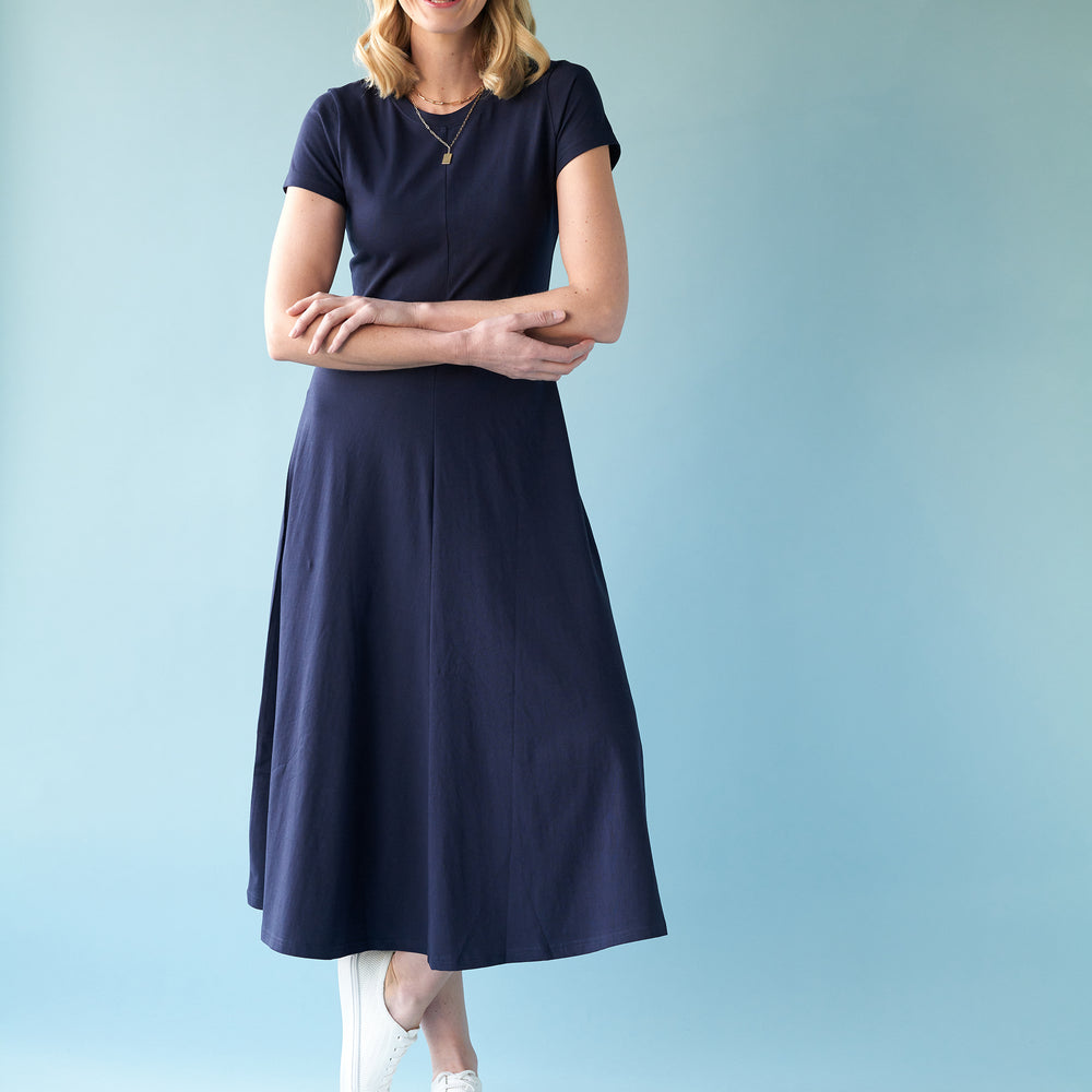 
                  
                    ASPIRING DRESS -Navy
                  
                