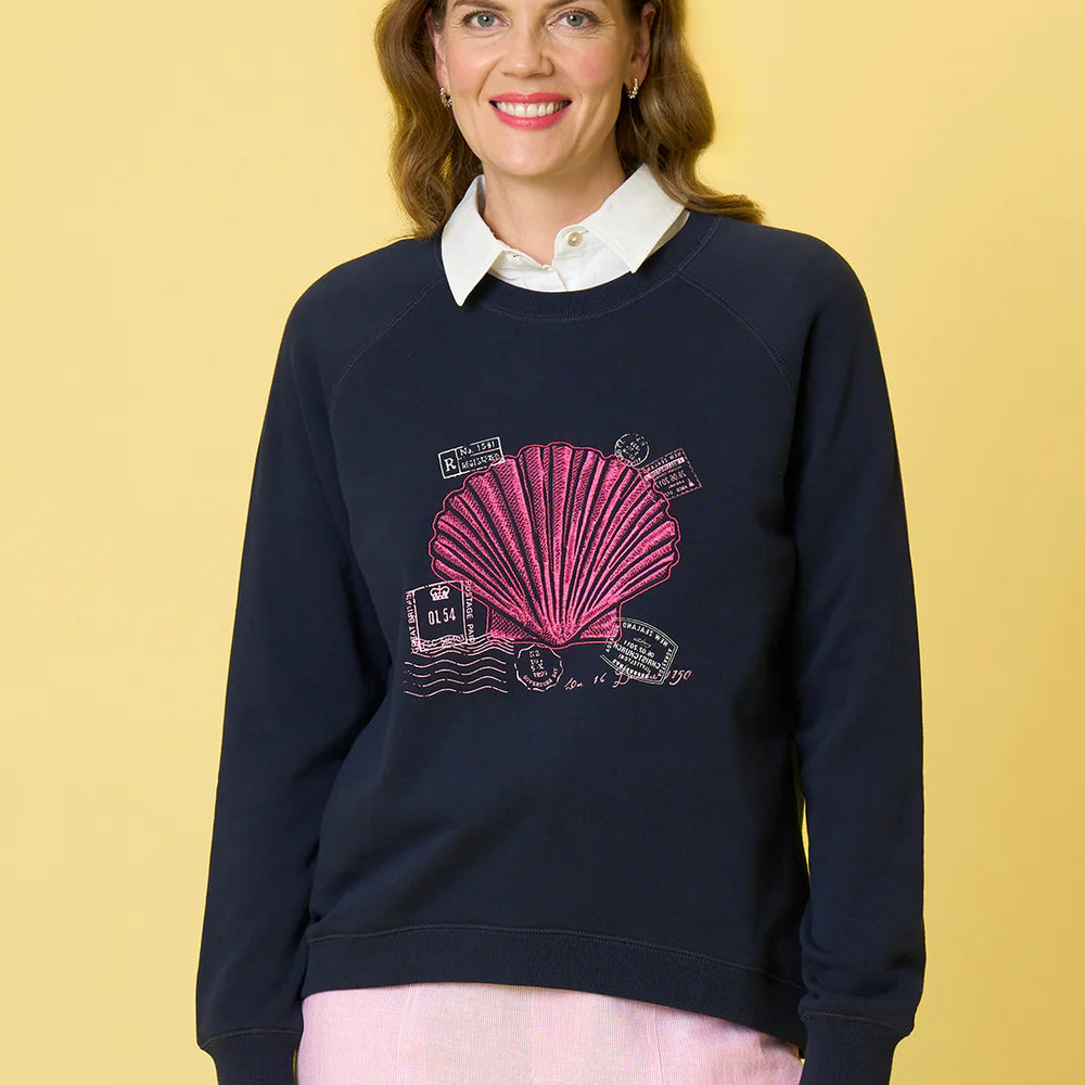 
                  
                    HENDERSON CREW-printed-navy
                  
                