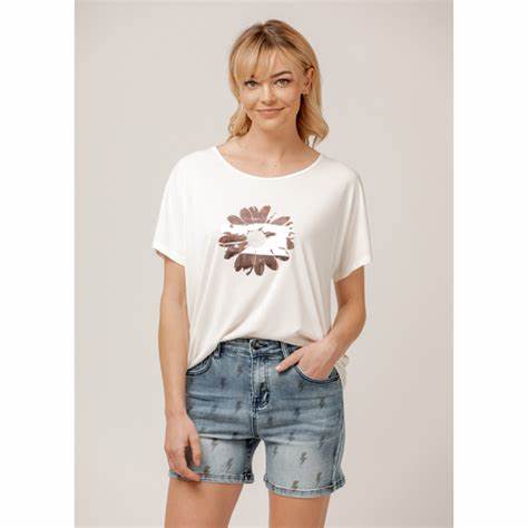 
                  
                    MI MOSO ARROW SHORTS
                  
                