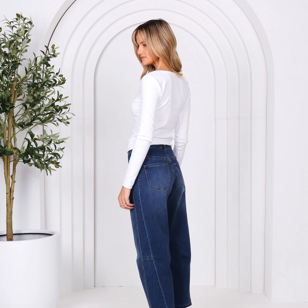 
                  
                    TONI BARREL JEANS - BLUE
                  
                
