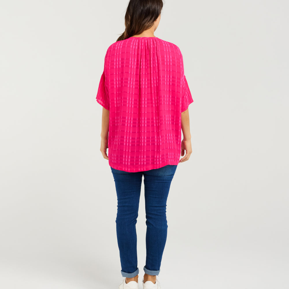 
                  
                    Nikita Top-Pink
                  
                