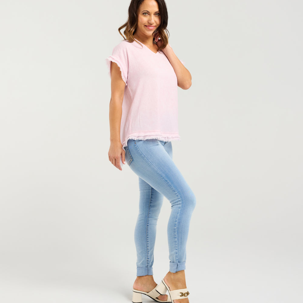 
                  
                    Lilah Top-Pink
                  
                