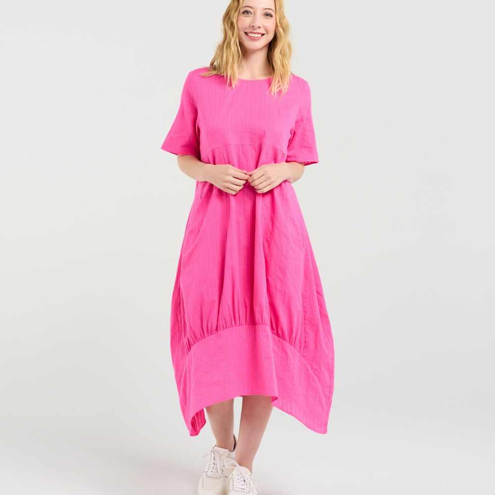 
                  
                    Selena Dress-Pink
                  
                