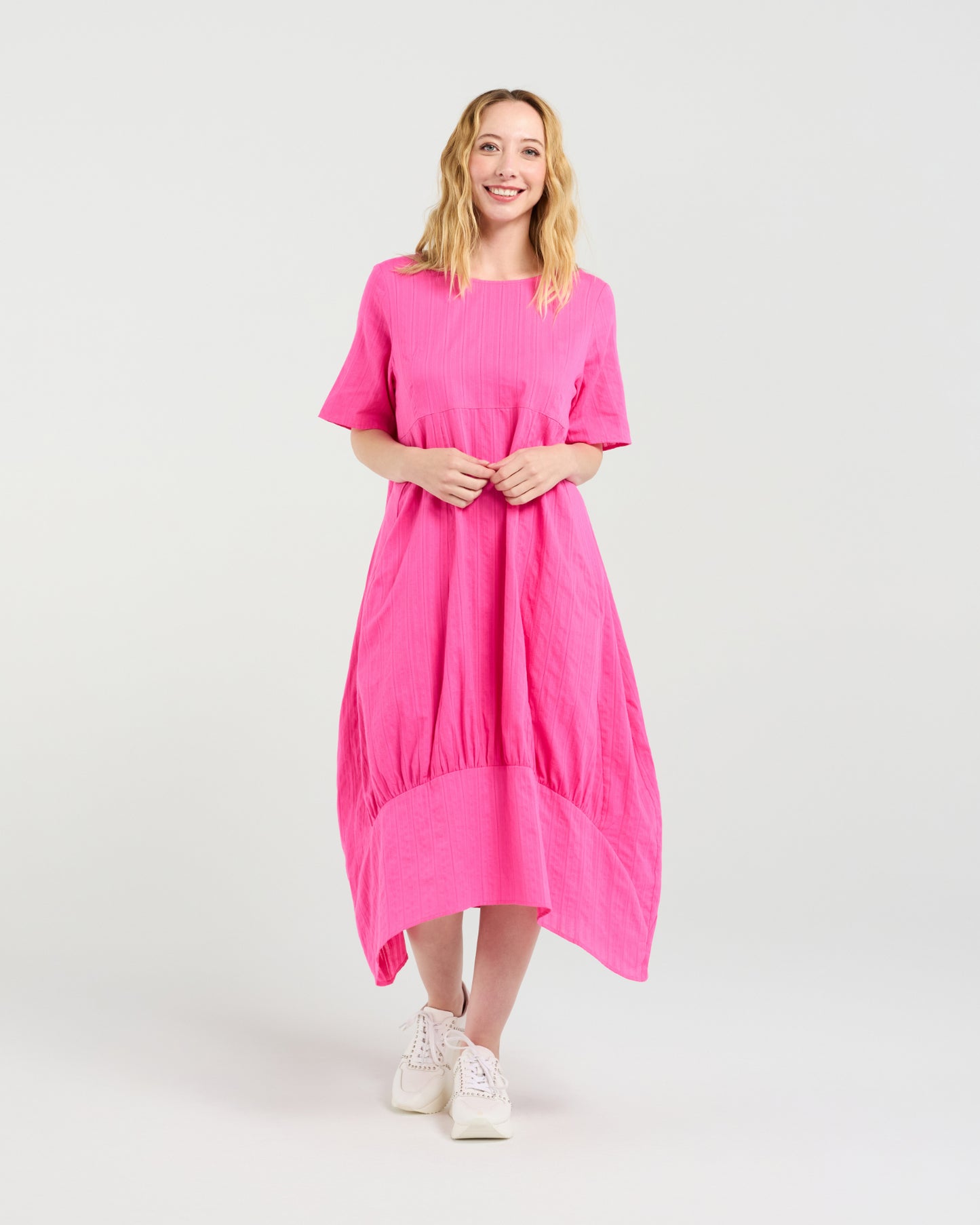
                  
                    Selena Dress-Pink
                  
                