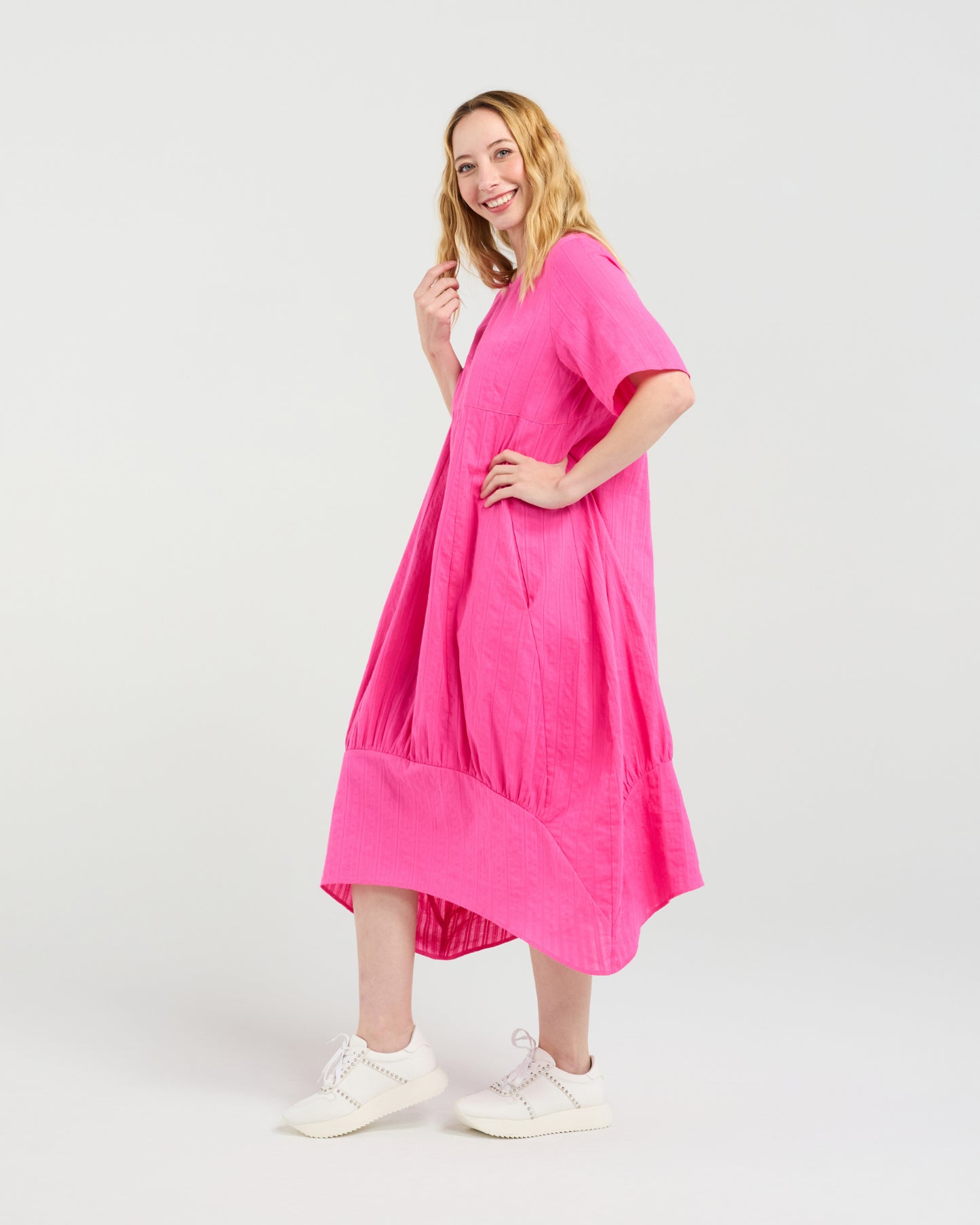 
                  
                    Selena Dress-Pink
                  
                