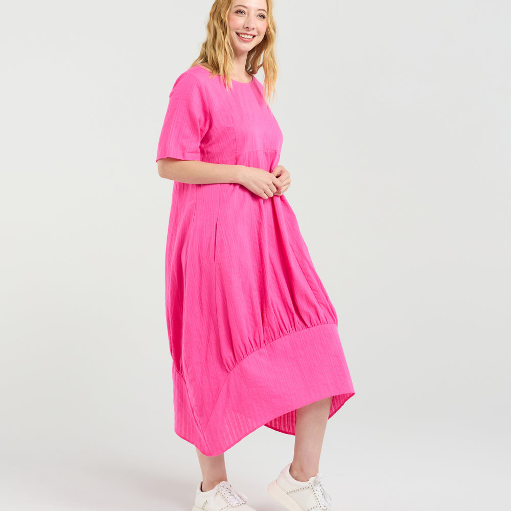 
                  
                    Selena Dress-Pink
                  
                
