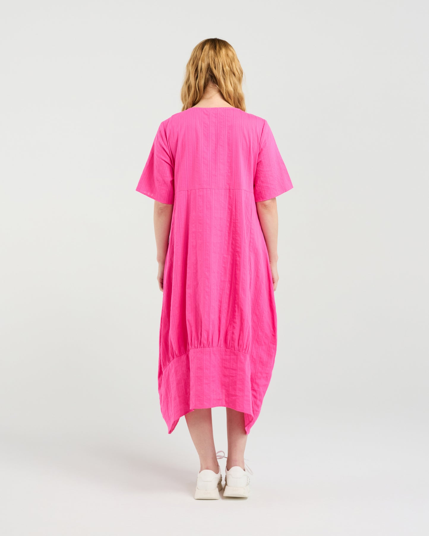 
                  
                    Selena Dress-Pink
                  
                