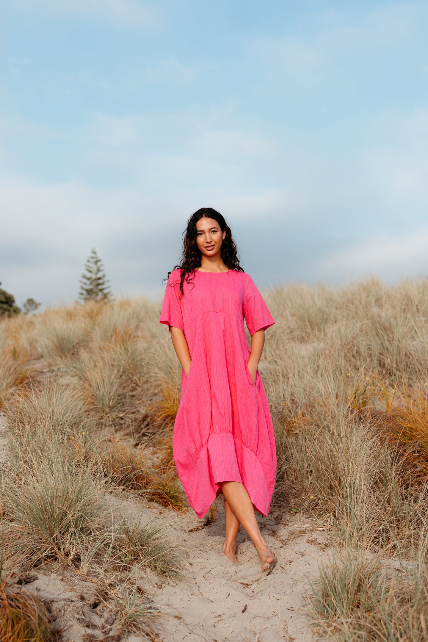 
                  
                    Selena Dress-Pink
                  
                