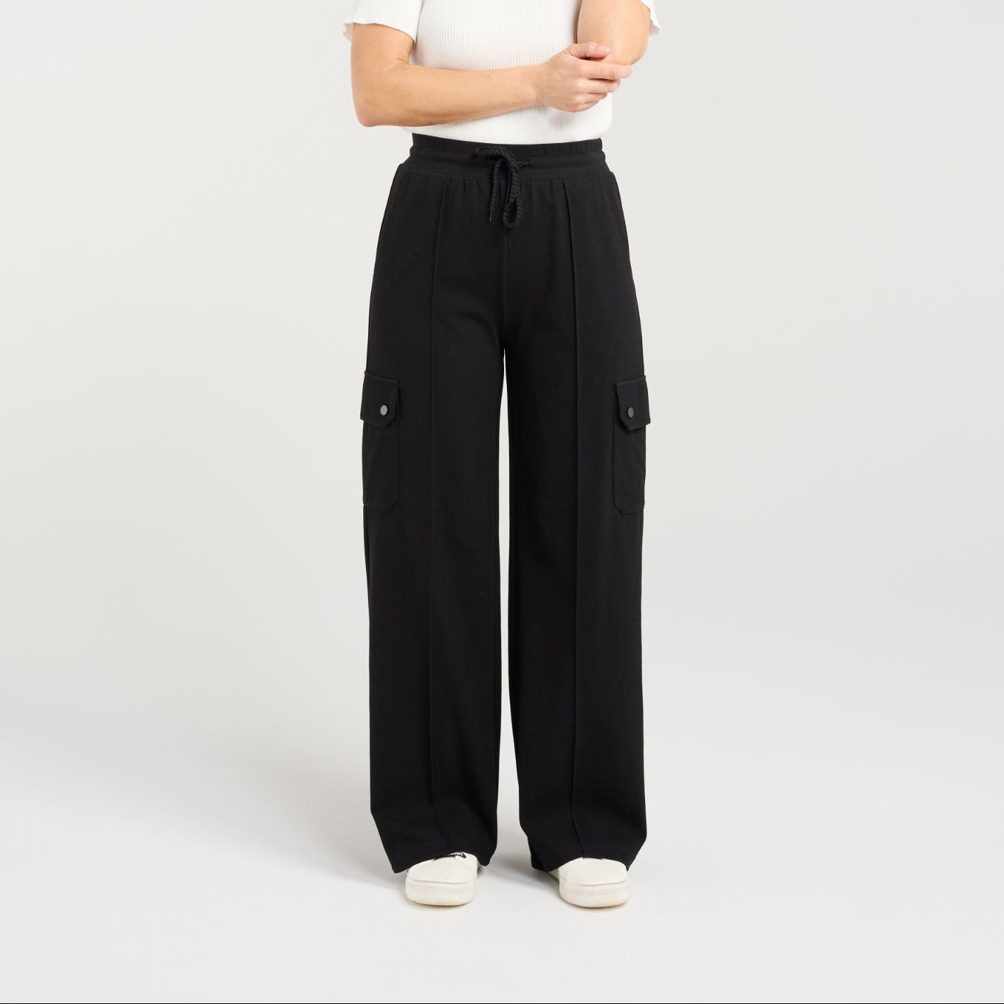
                  
                    Cleo Pant-Black
                  
                