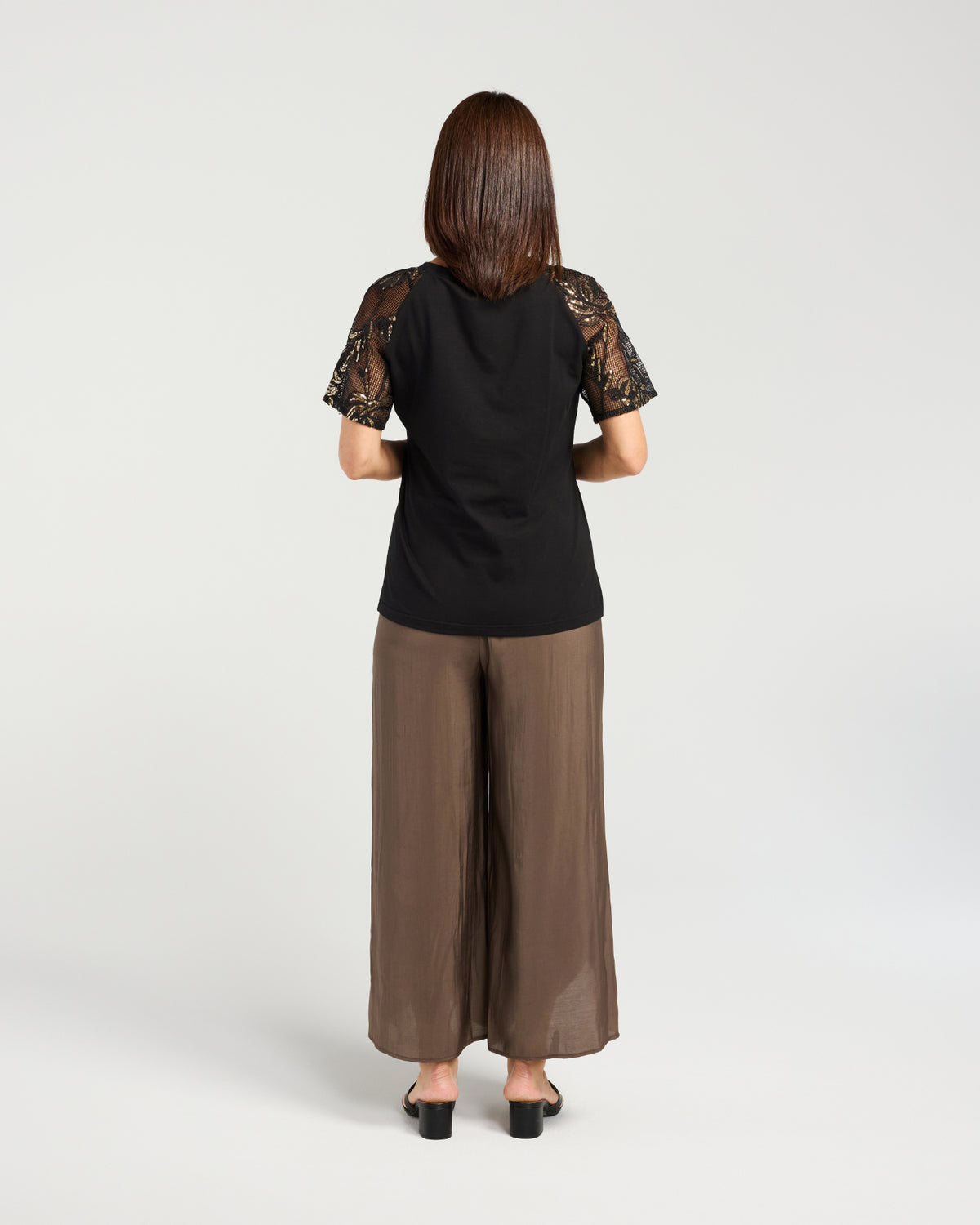 
                  
                    SEDUCE SELAH TOP-BLACK
                  
                