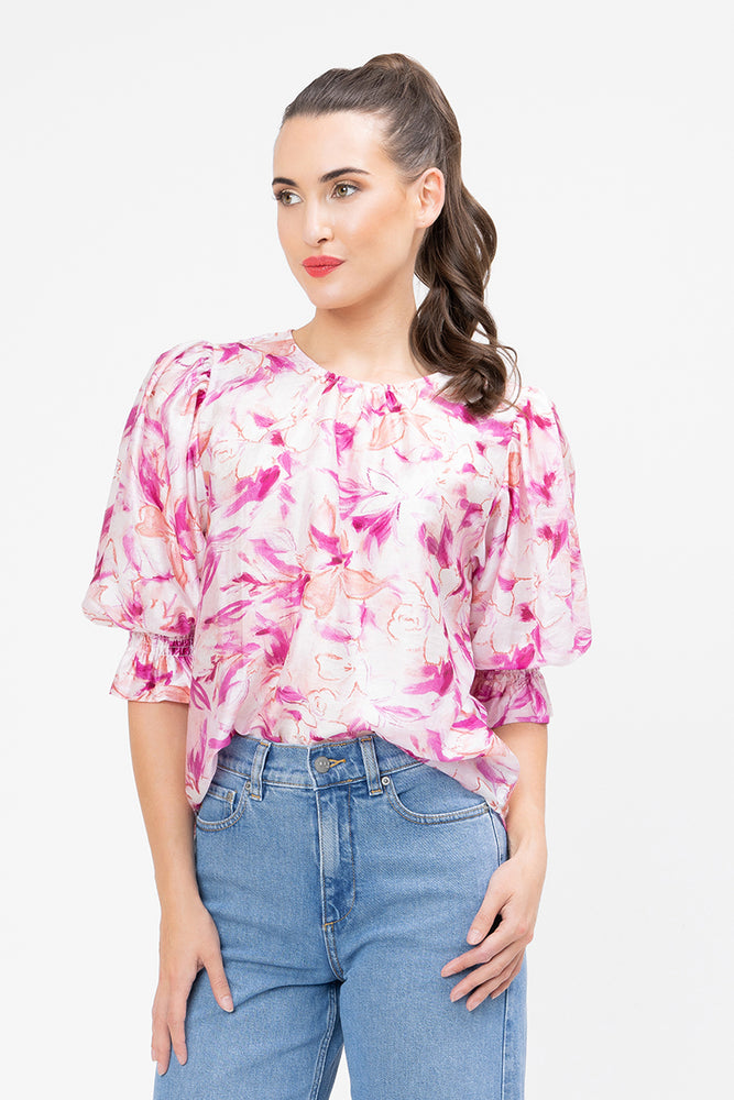 
                  
                    MAGNIFICENT TOP-Pink Splash
                  
                