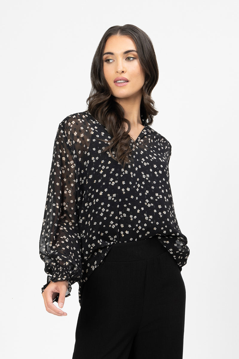Gifted Top -Flower Fall Spot
