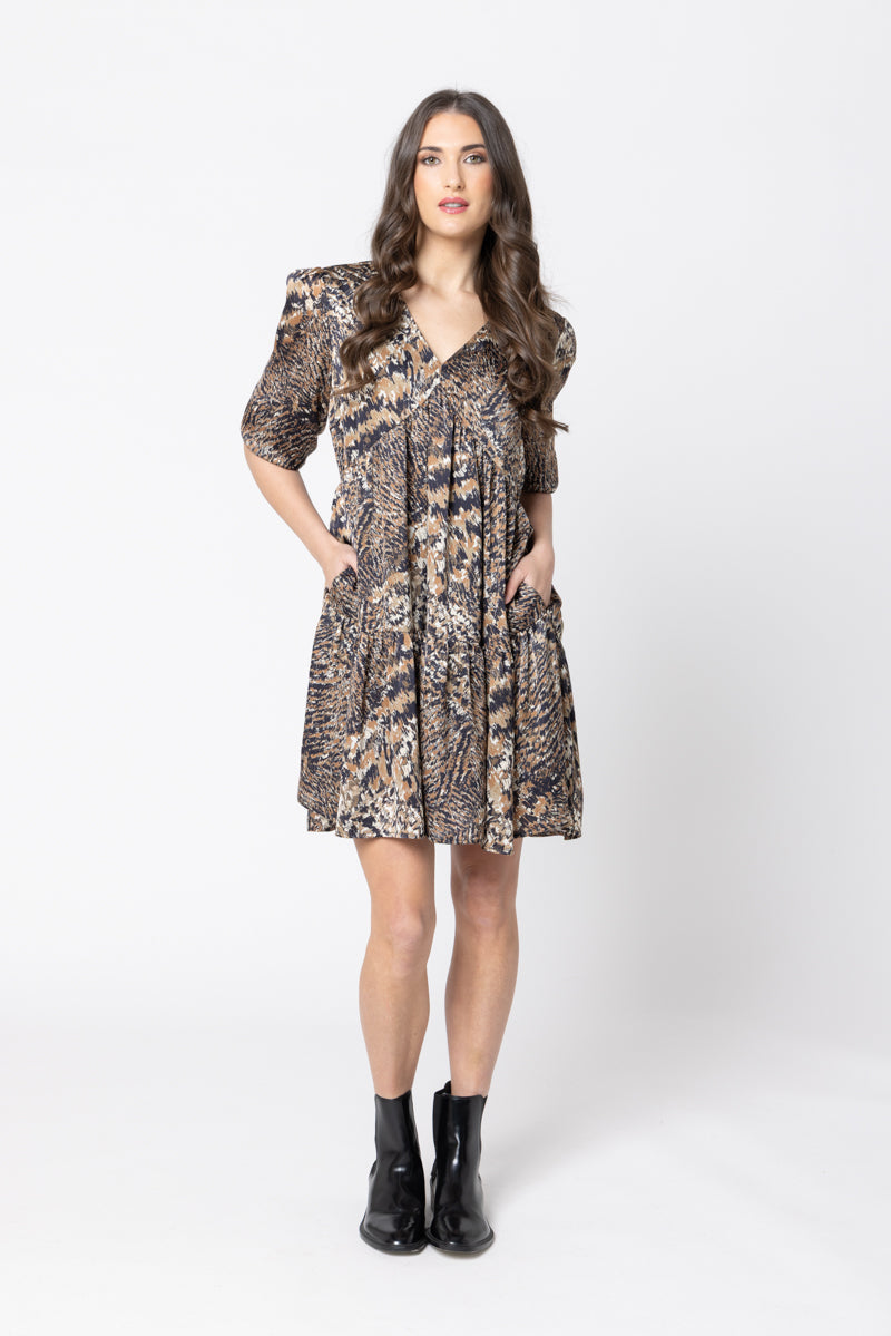 
                  
                    ASPIRING DRESS-Mysterious Elegance
                  
                