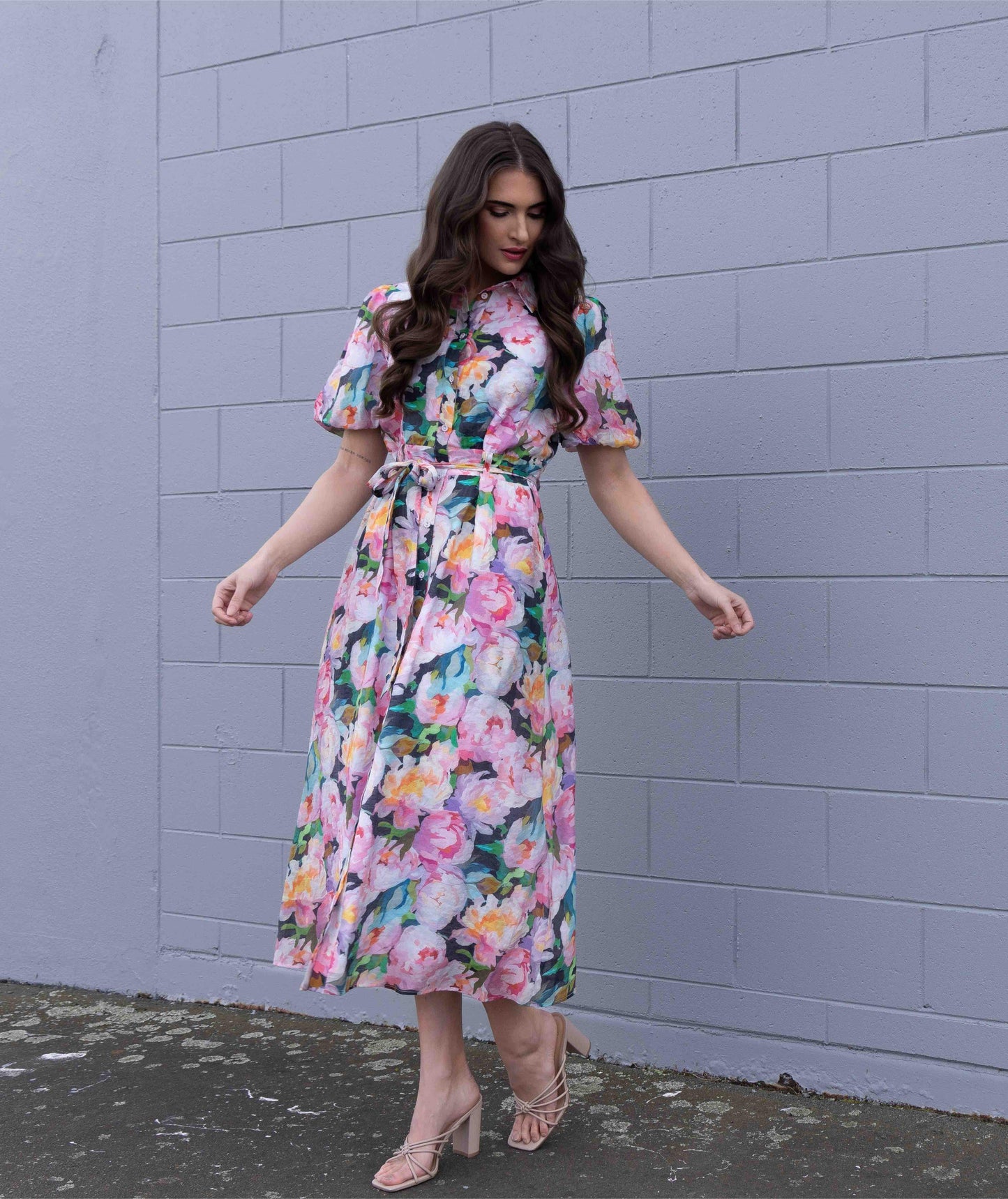 
                  
                    J'ADORE DRESS-CANVAS POP
                  
                