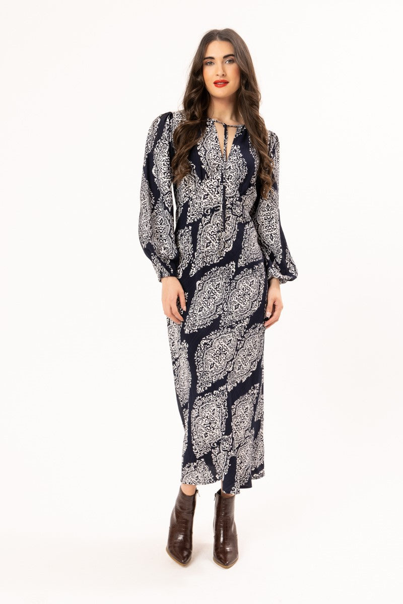 
                  
                    ELEGANT DRESS-Navy Whisper
                  
                