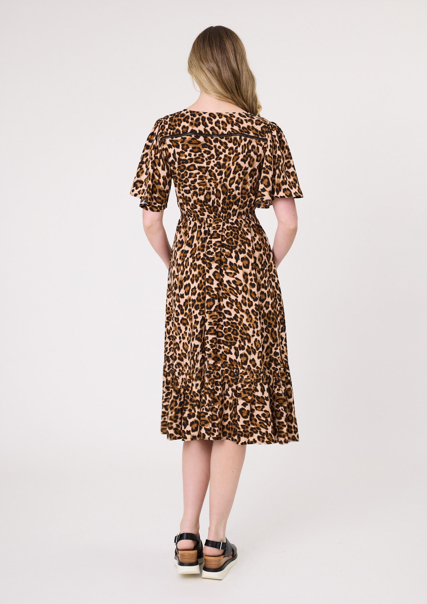 
                  
                    Vittoria Dress Leopard
                  
                