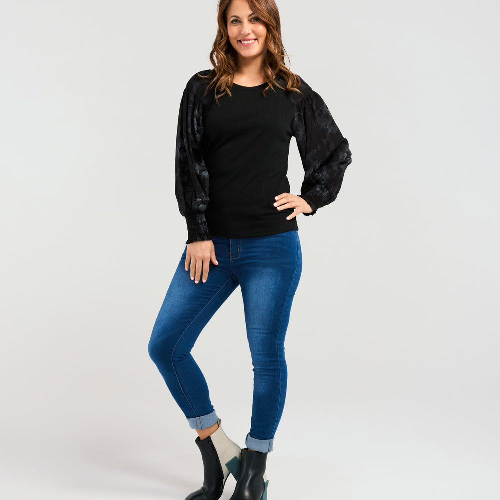 
                  
                    Aria top  Black
                  
                
