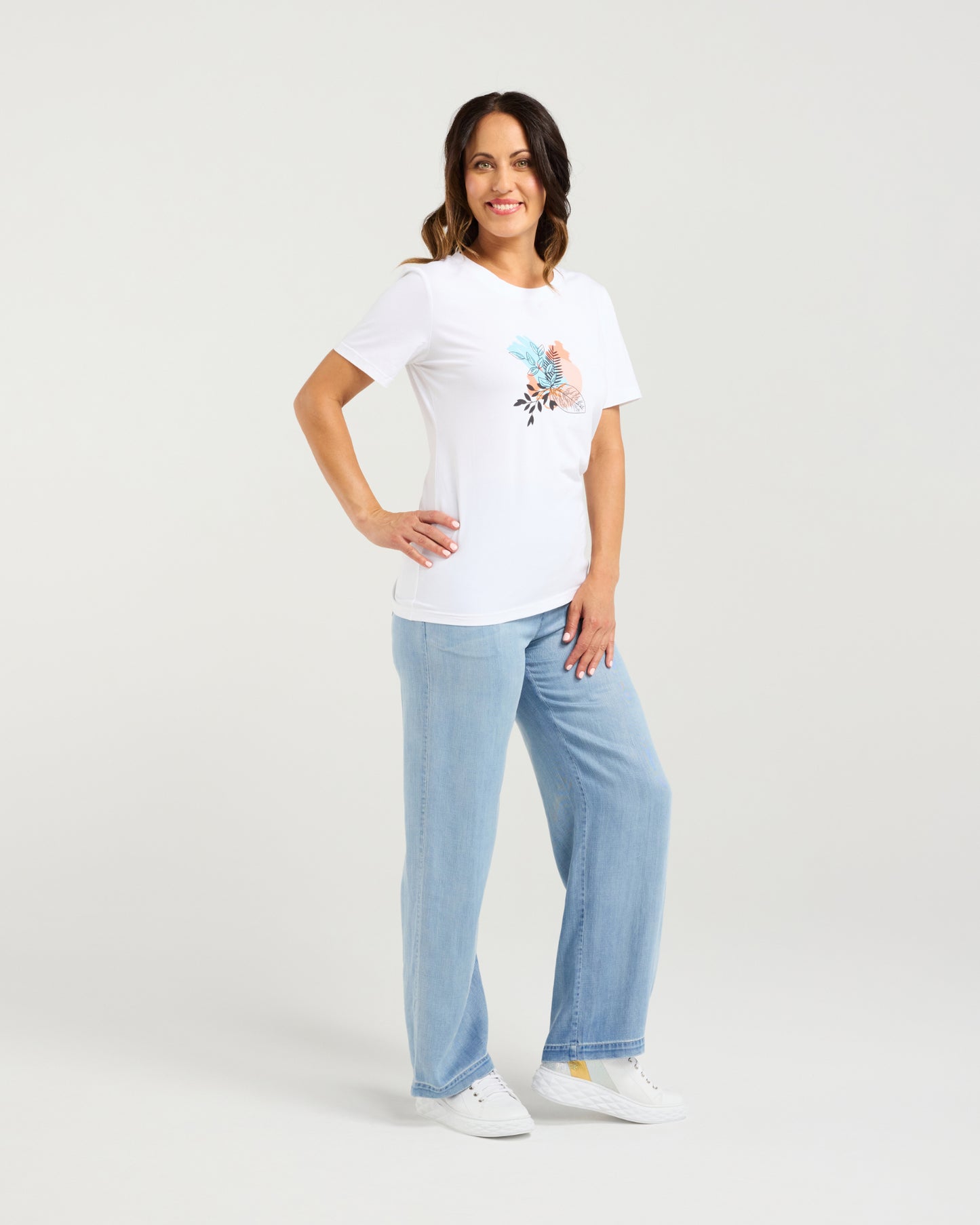 
                  
                    Lara T-shirt-White
                  
                