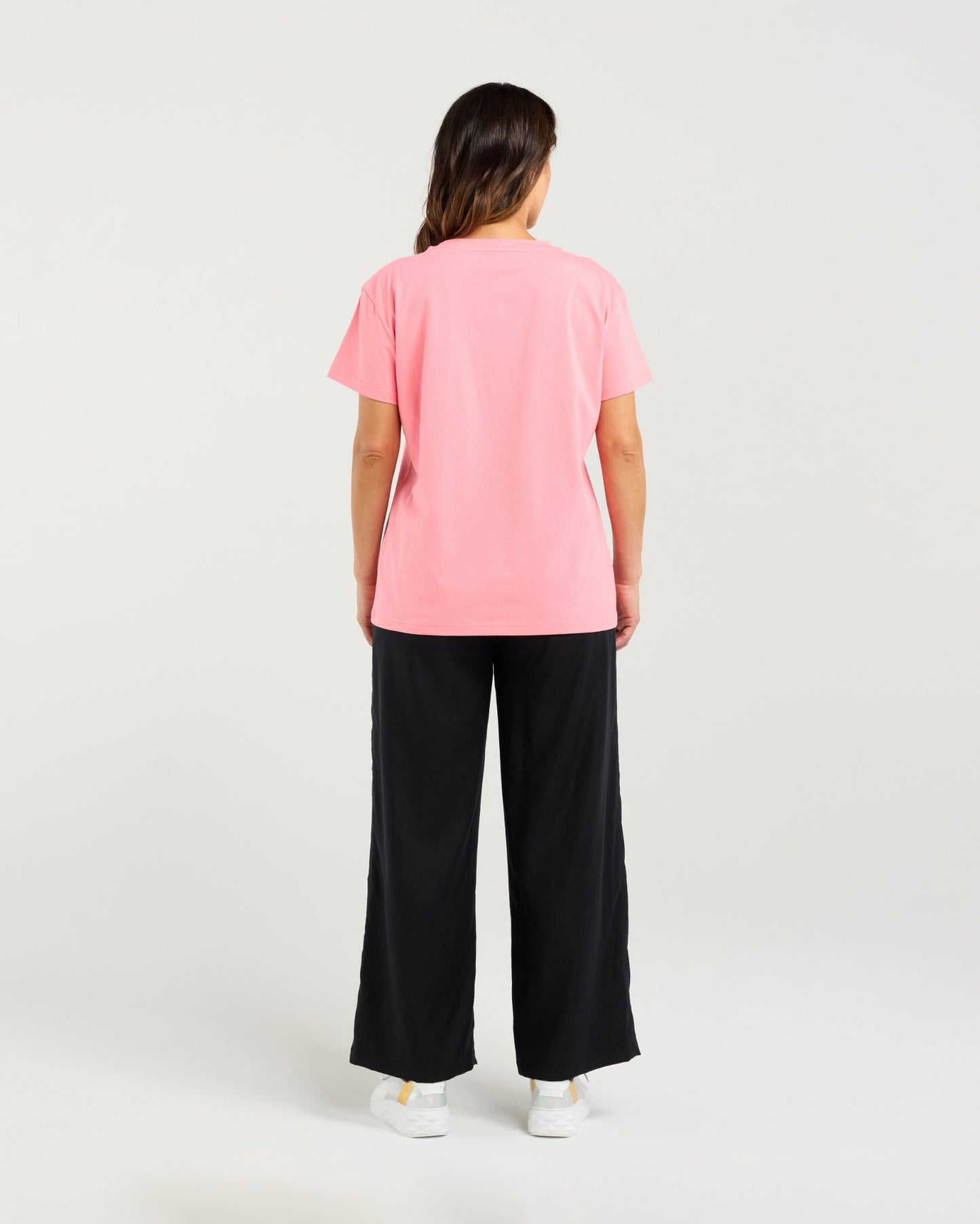 
                  
                    Livia T-shirt-Pink
                  
                