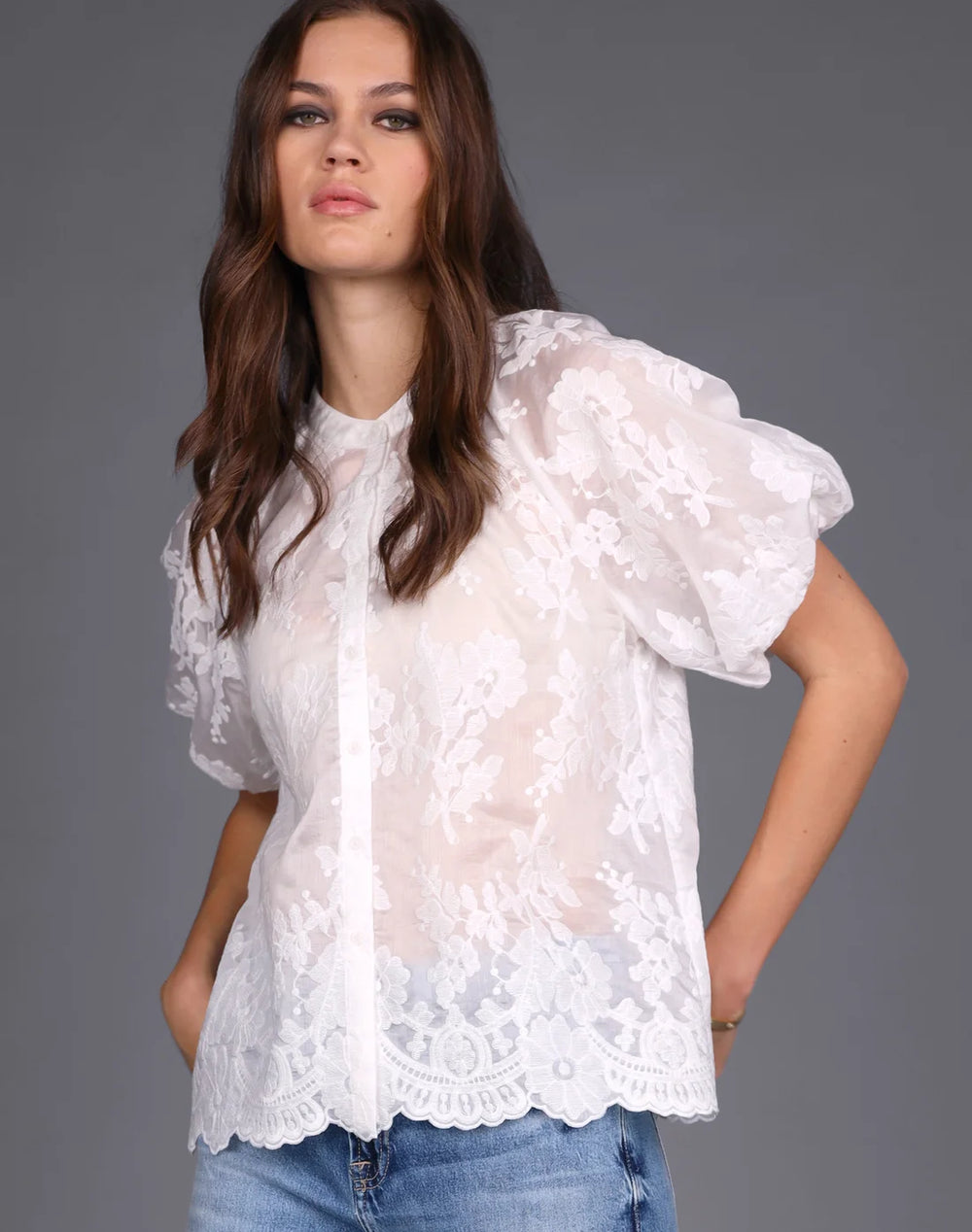 STORM embroidered lace shirt -white