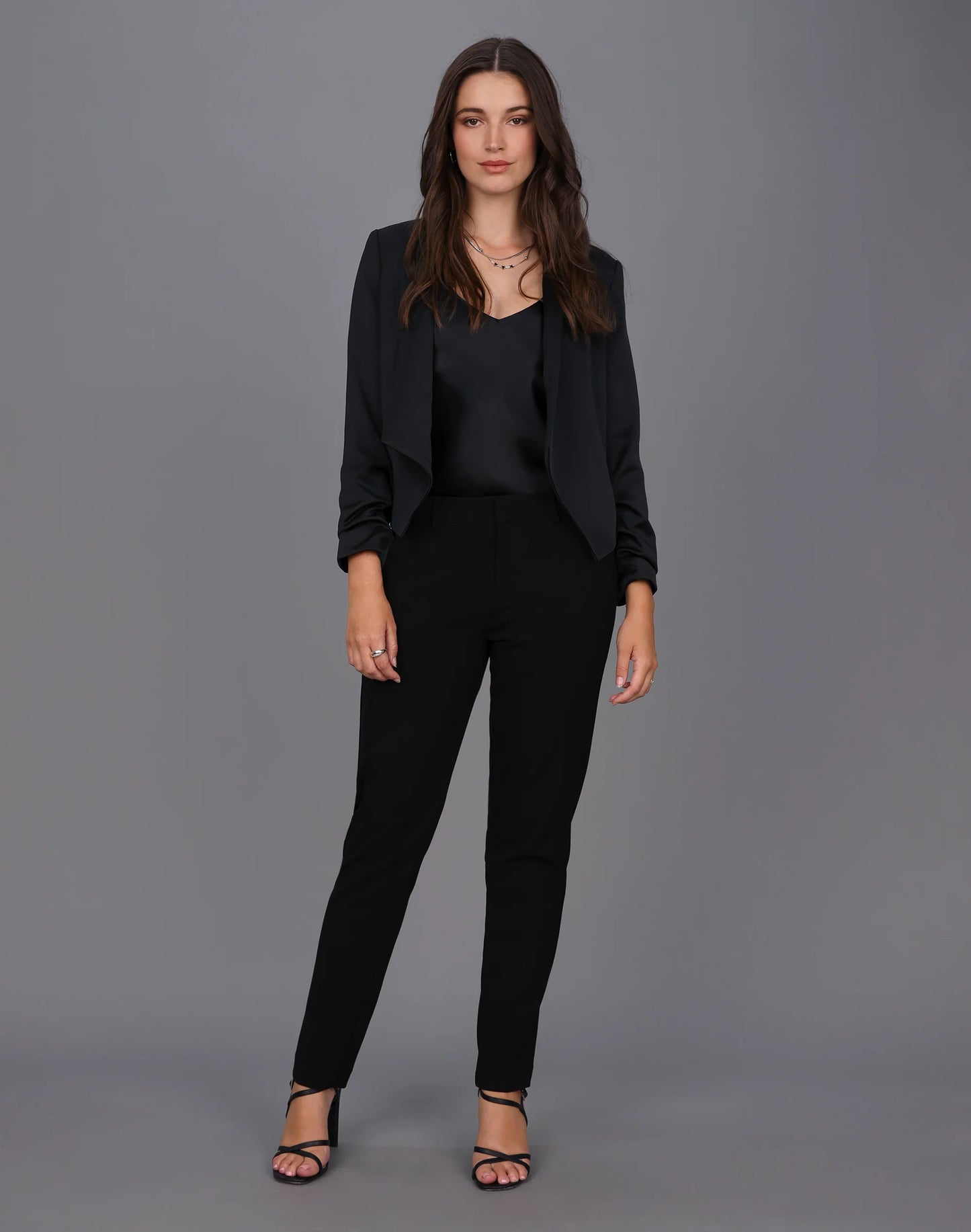 
                  
                    Hart Bolero
                  
                