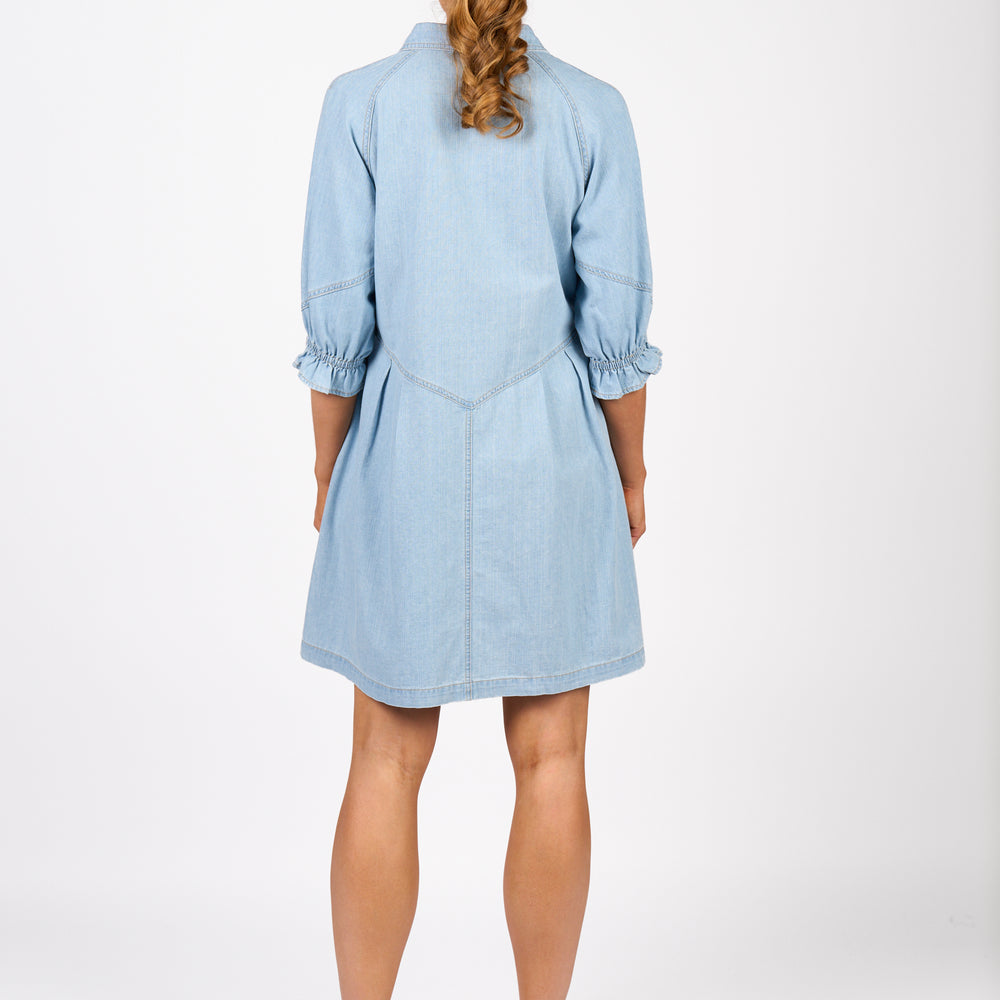 
                  
                    Piper Dress K1045-Light Wash
                  
                