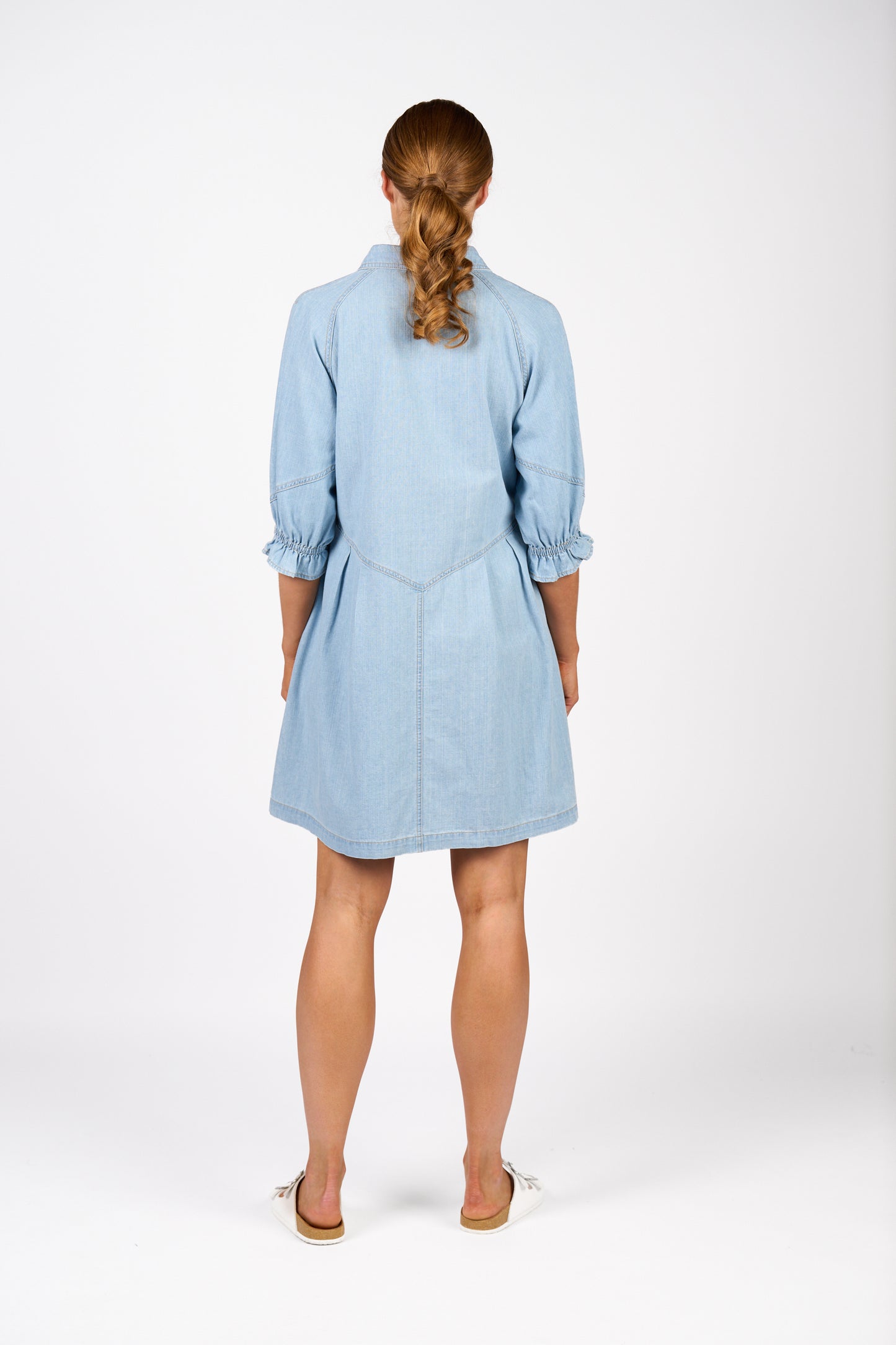 
                  
                    Piper Dress K1045-Light Wash
                  
                