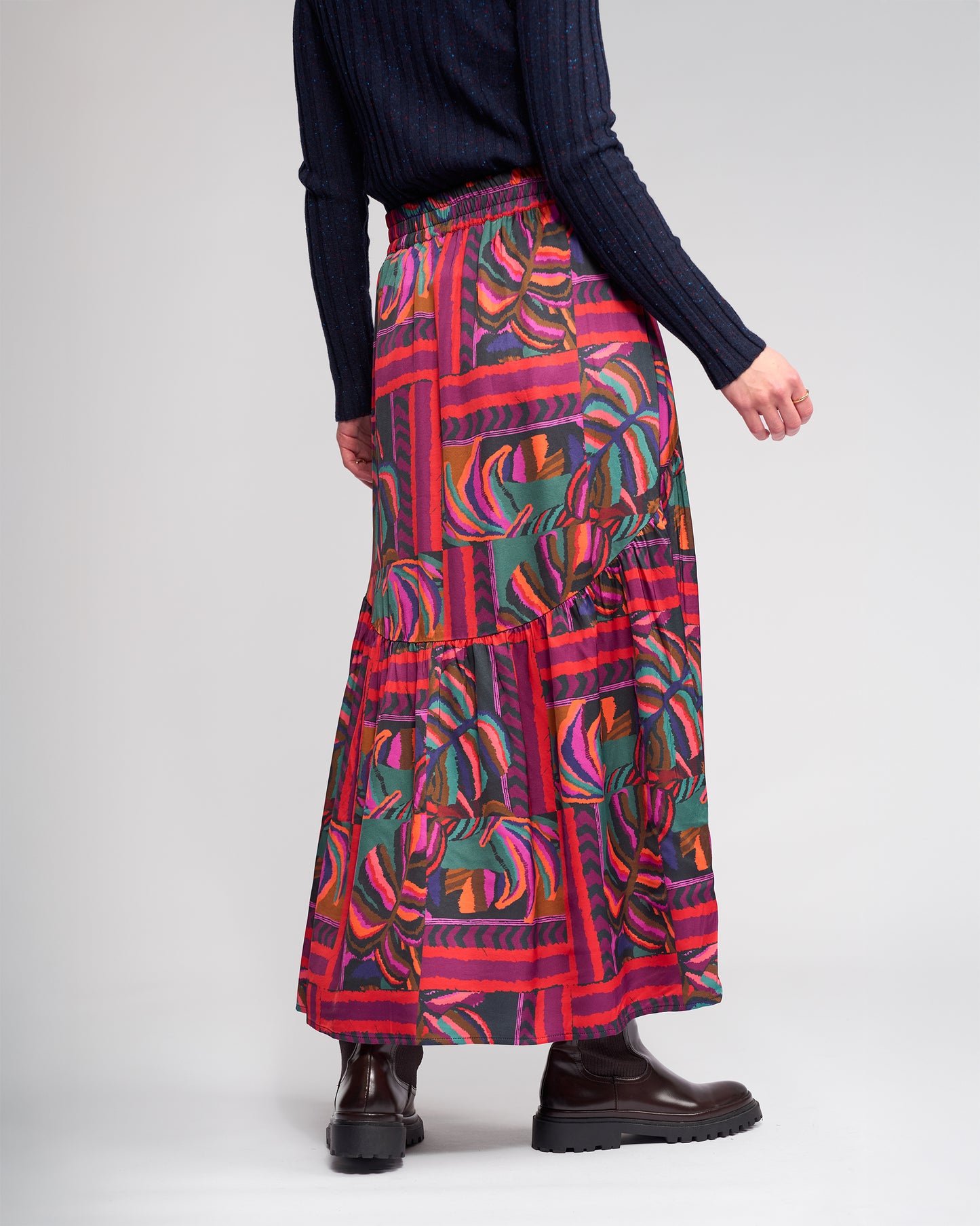 
                  
                    K4035 Milan Skirt
                  
                