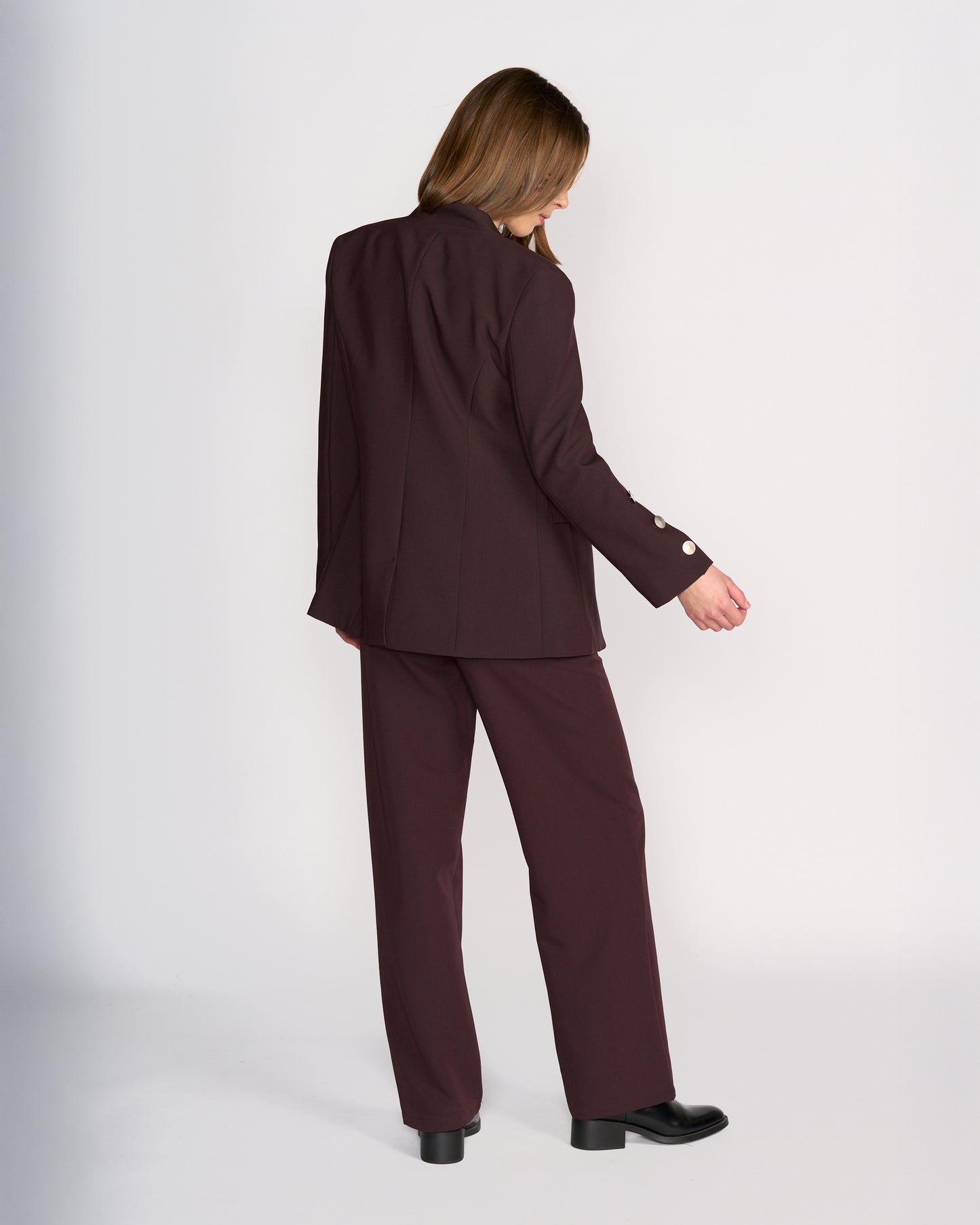 
                  
                    Knewe Carter Blazer Raisin
                  
                