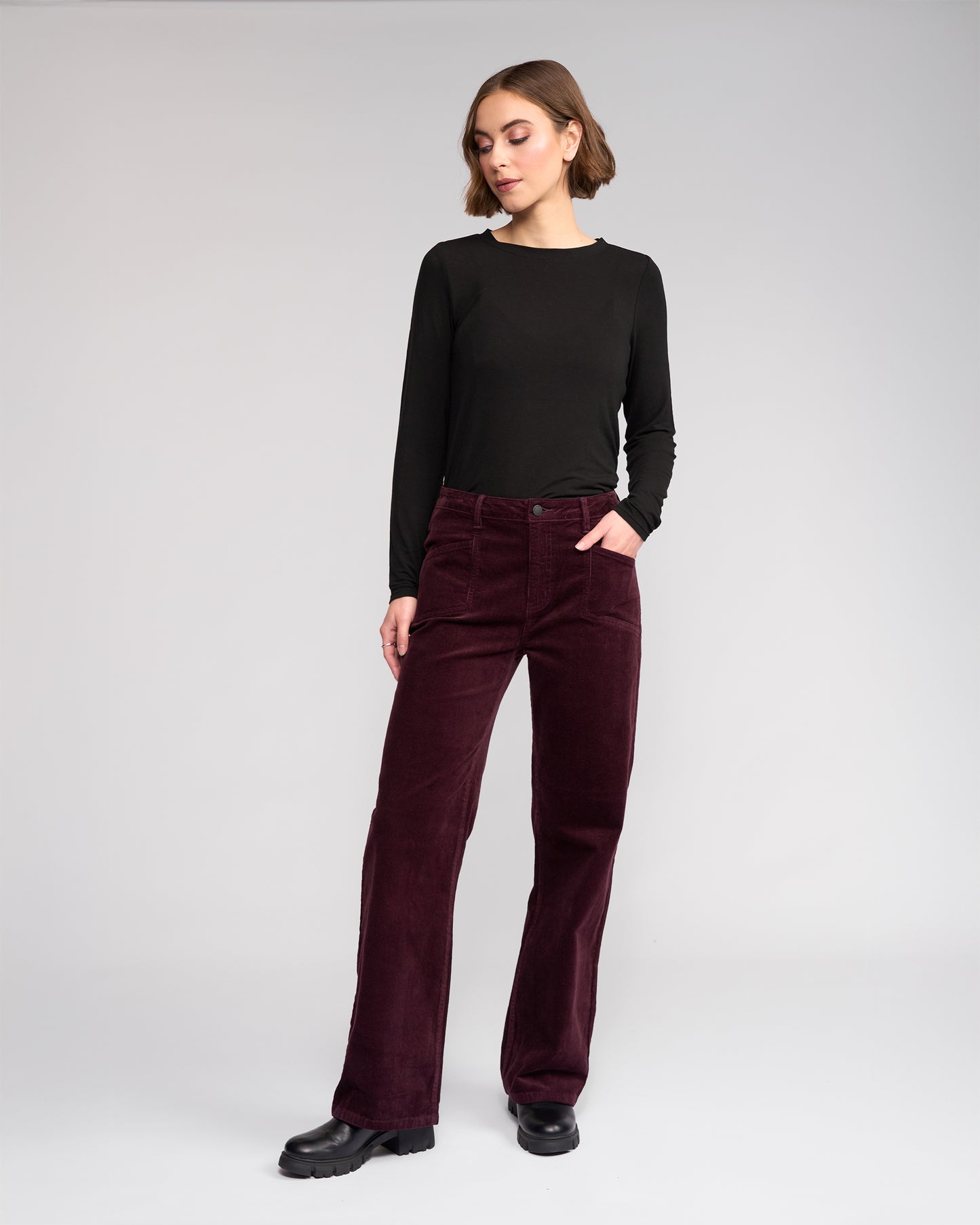
                  
                    K7118C Dallas Cord Pant-Raisin
                  
                