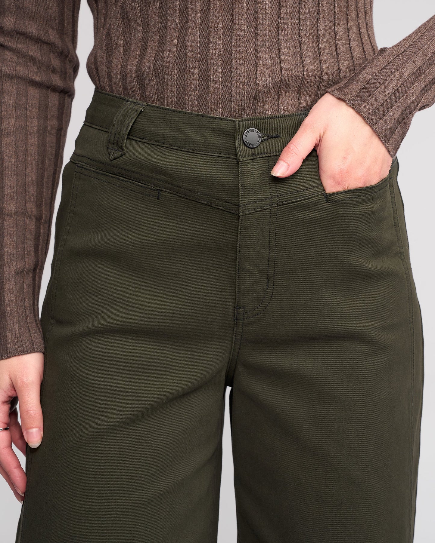 
                  
                    K7119 Knewe Label Hollie Jean - Hunter
                  
                