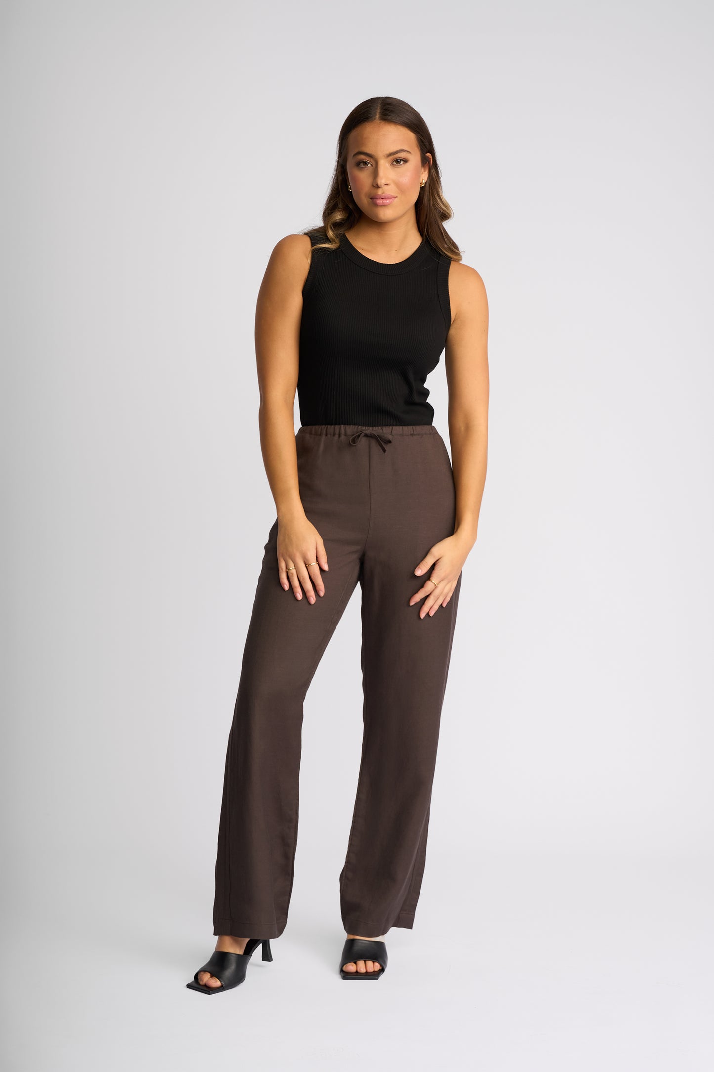 
                  
                    KNEWE BIRDIE PANT-CHOCOLATE
                  
                