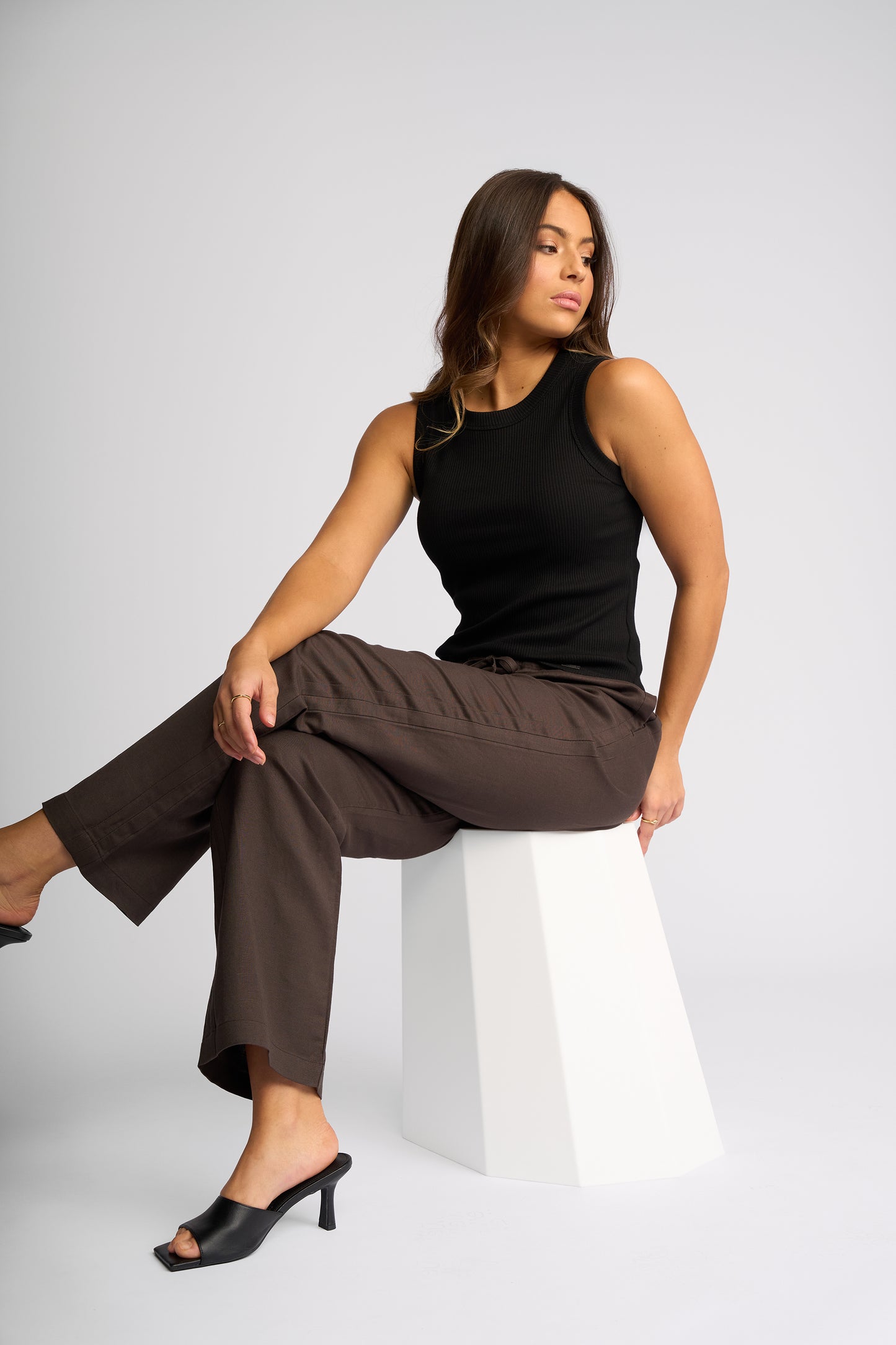 
                  
                    KNEWE BIRDIE PANT-CHOCOLATE
                  
                