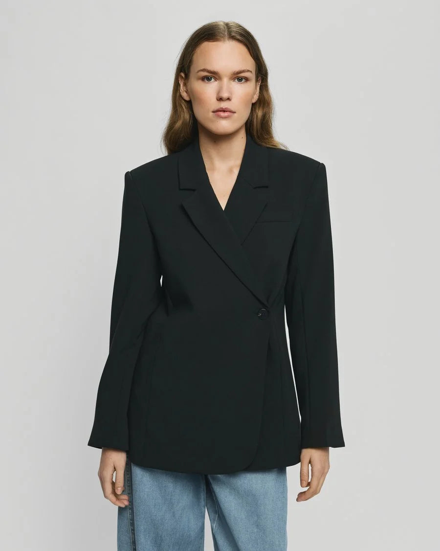 
                  
                    MICHELLE BLAZER-BLACK
                  
                