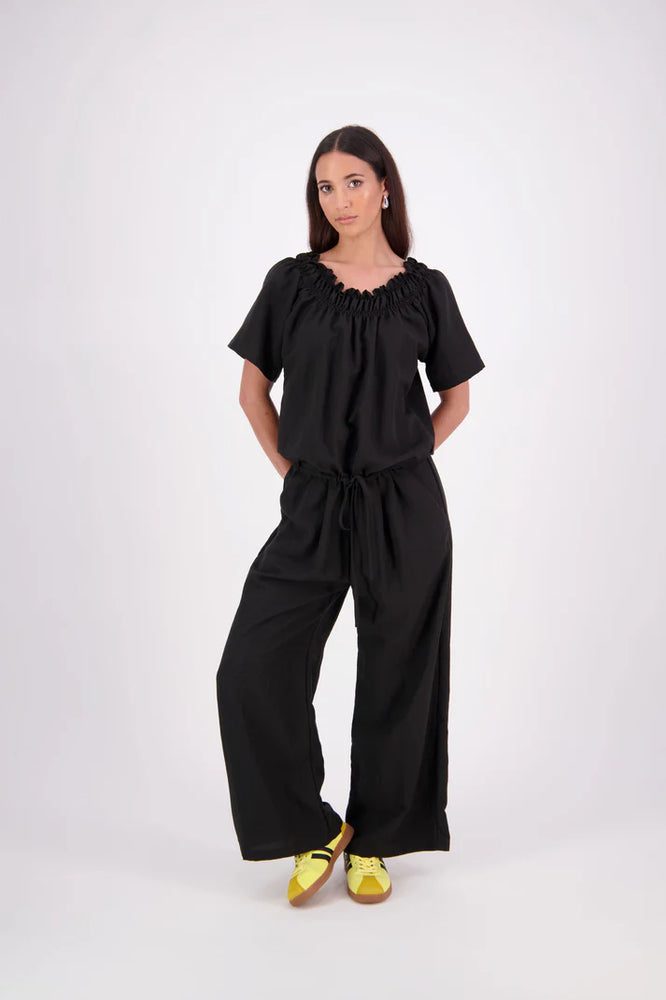 
                  
                    MUSES JUMPSUIT | BLACK-EARLY DECEMBER DELIVERY
                  
                