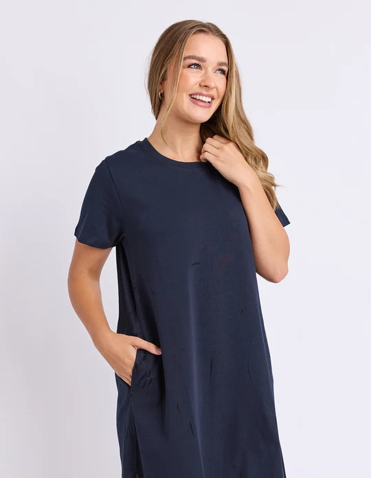
                  
                    FOXWOOD PETRA DRESS-NAVY
                  
                
