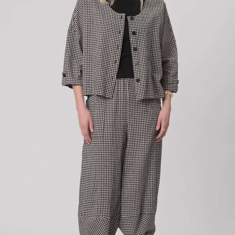
                  
                    Load and play video in Gallery viewer, Lenore Pant Gingham
                  
                