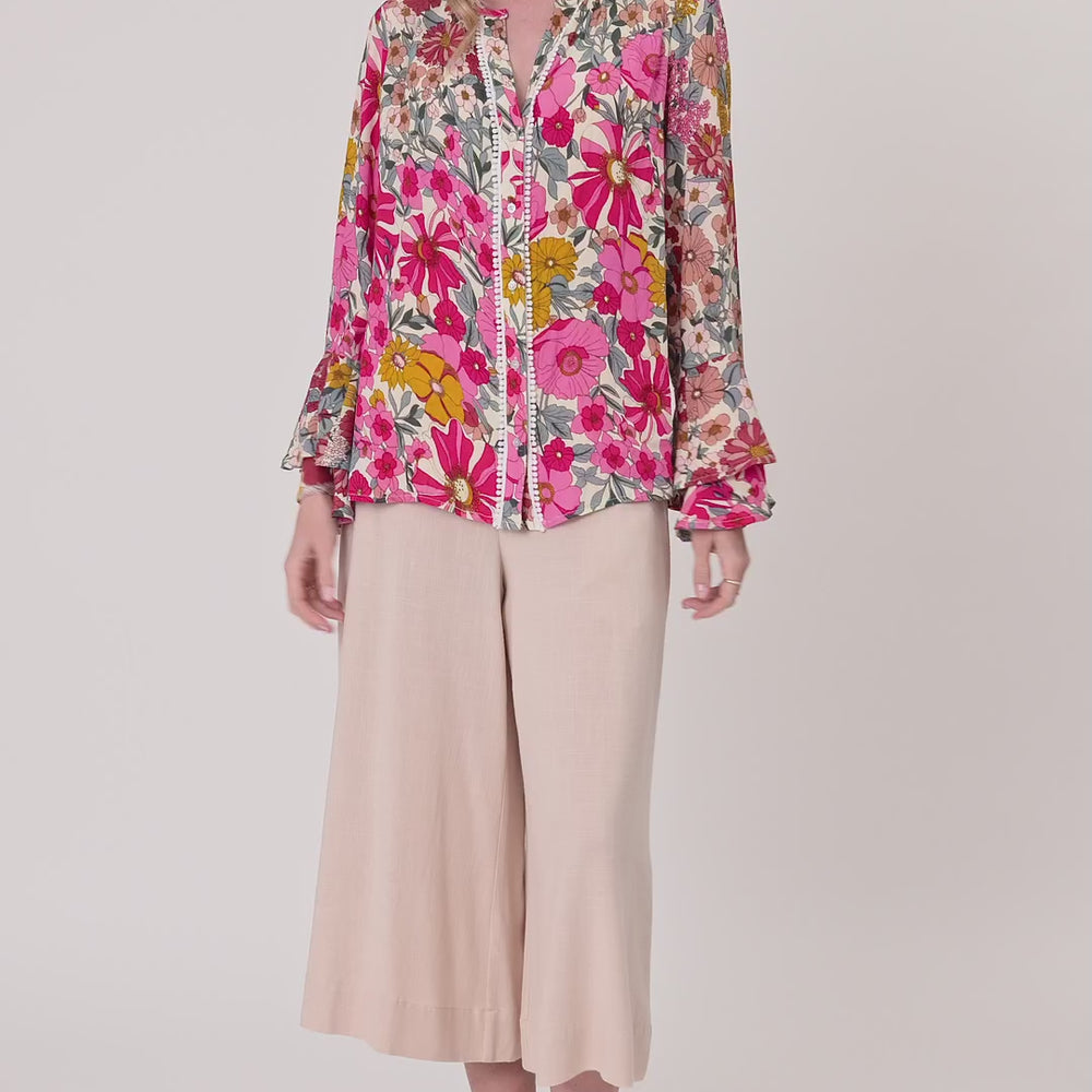 
                  
                    Load and play video in Gallery viewer, Contessa Top -Garden Print
                  
                