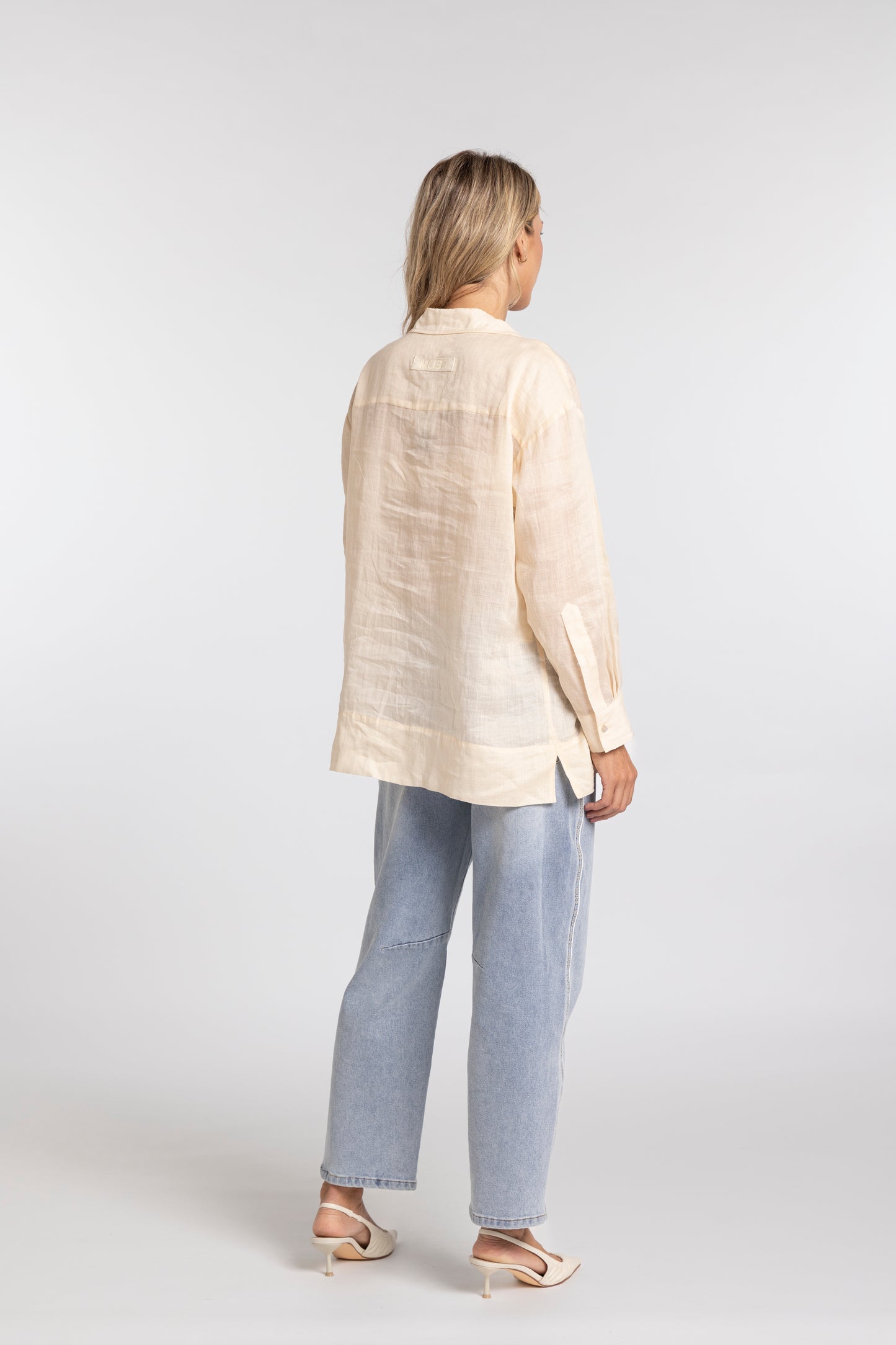 
                  
                    MAXWELL SHIRT
                  
                