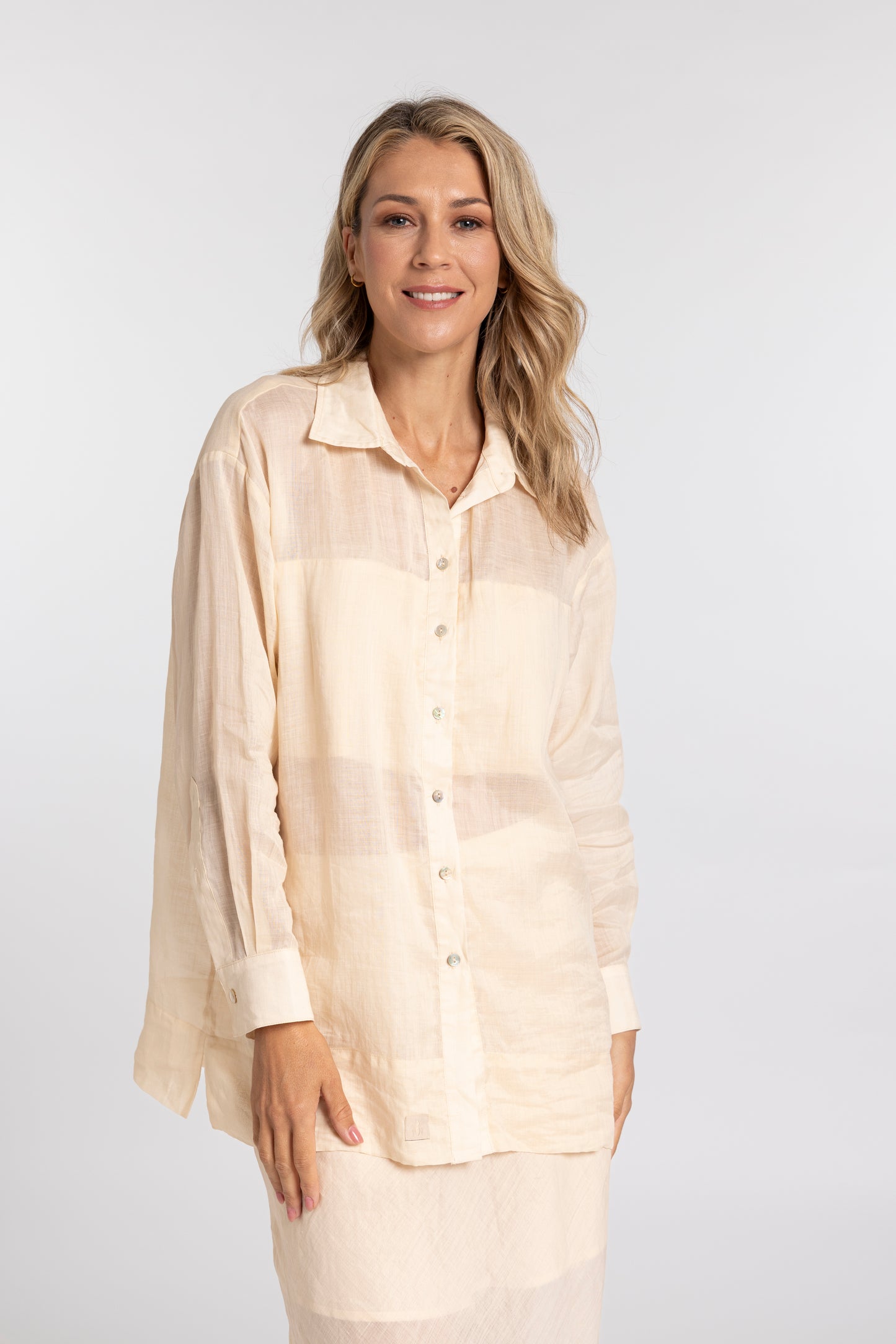 
                  
                    MAXWELL SHIRT
                  
                
