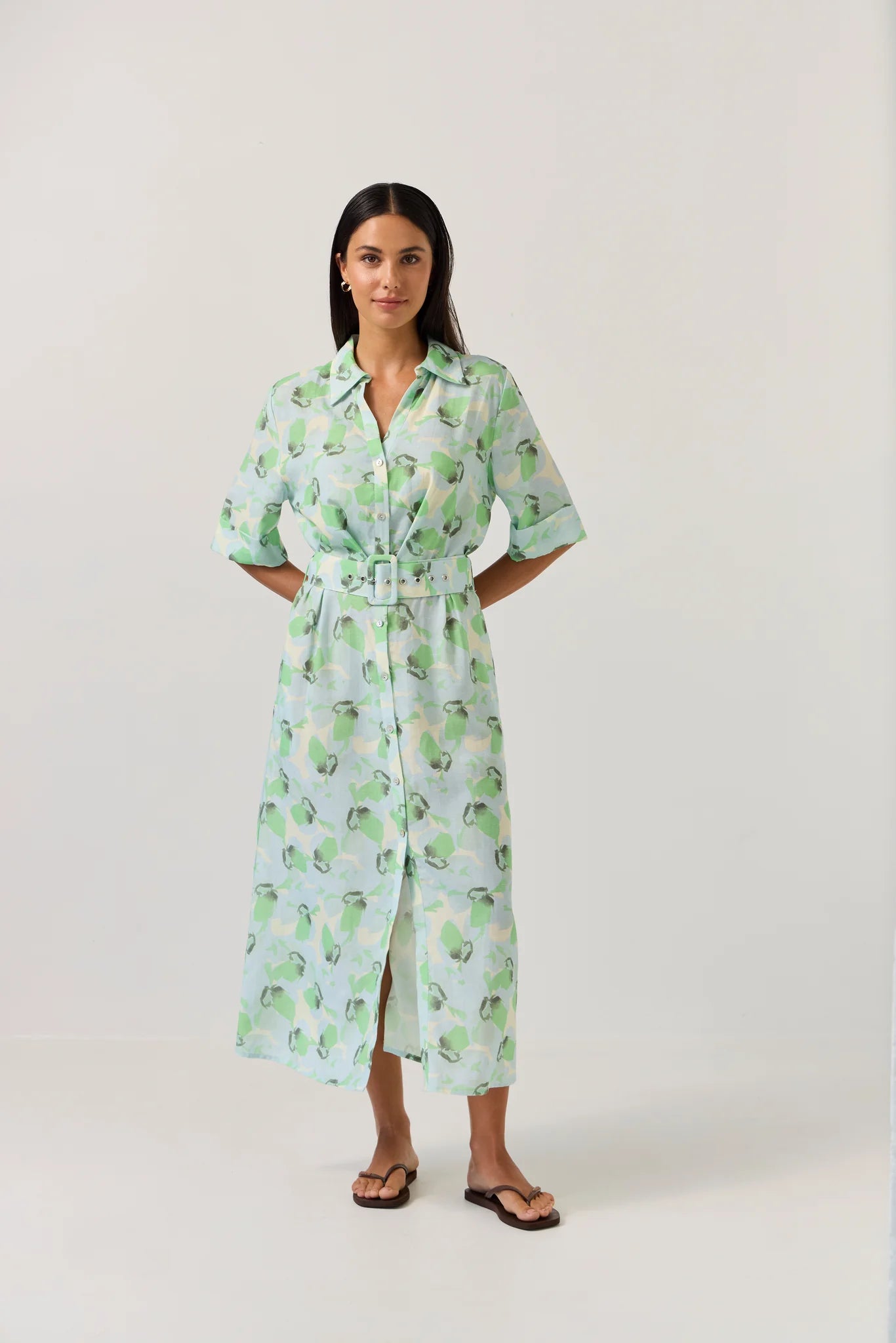 
                  
                    SUNRAY DRESS 14
                  
                