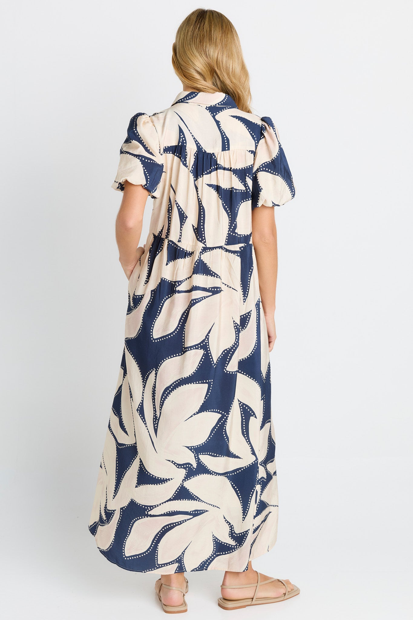 
                  
                    NOVA DRESS-NAVY FLORAL
                  
                