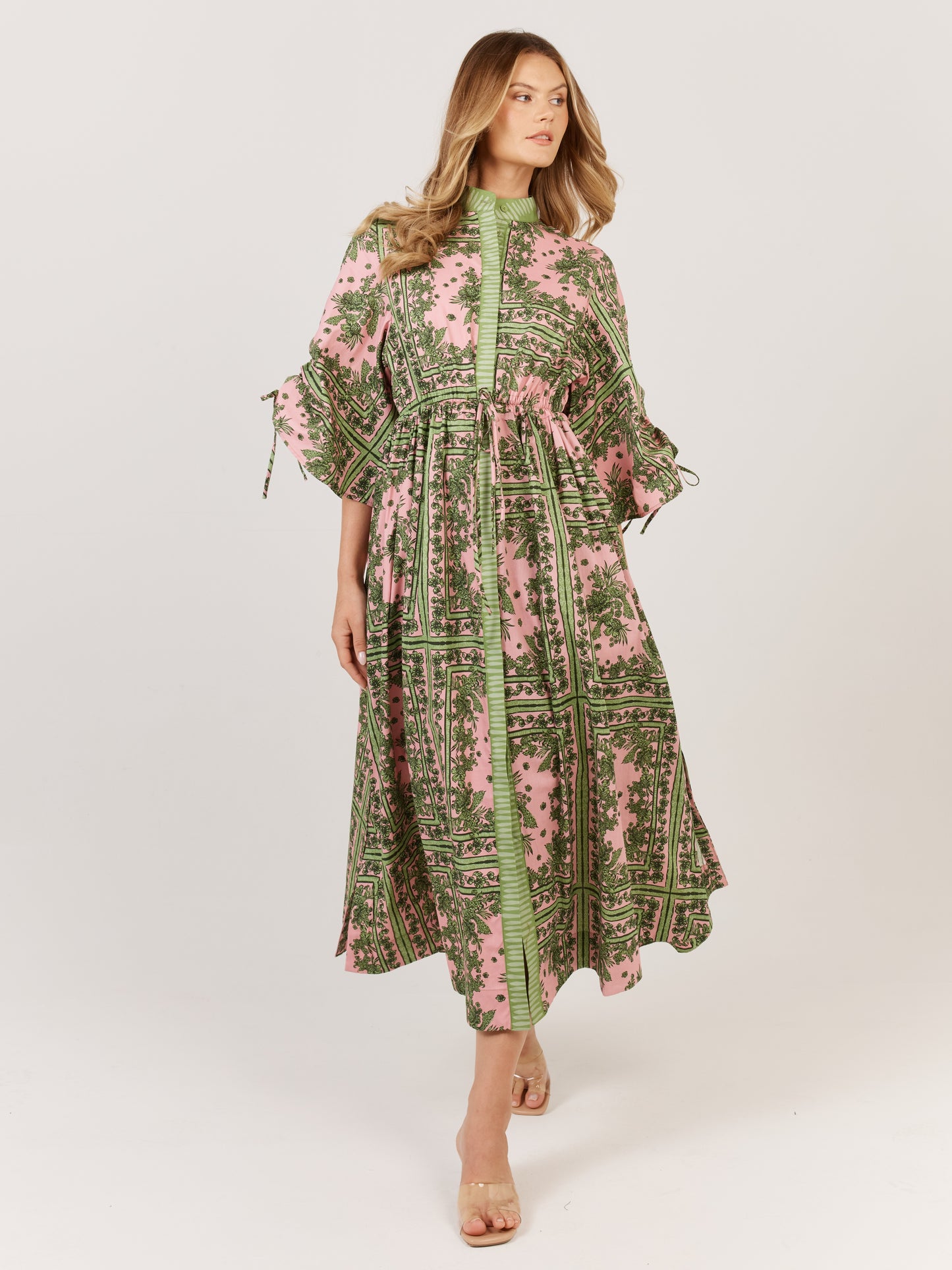 
                  
                    DOMINICA DRESS
                  
                