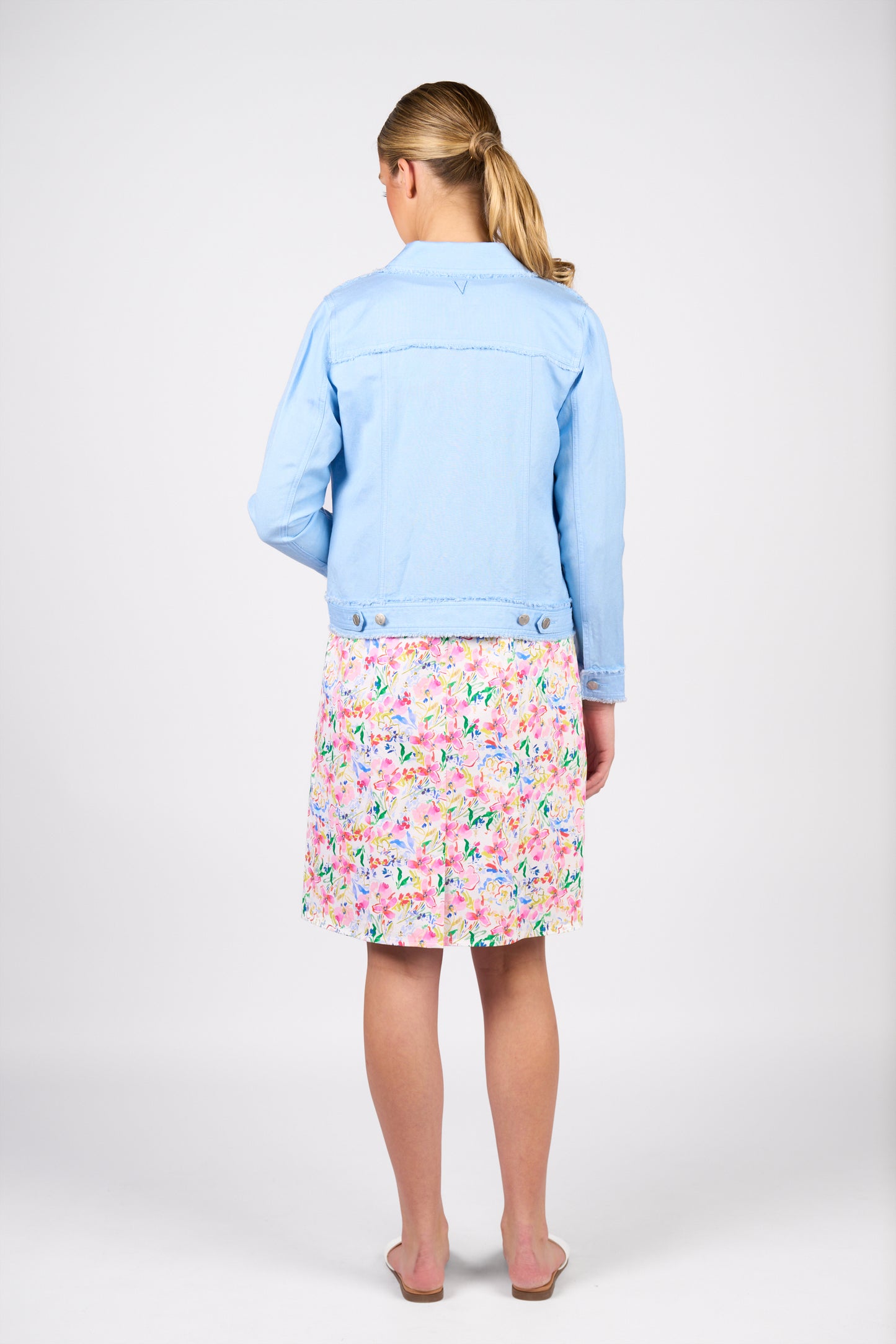 
                  
                    2026A Linen Jacket with Frayed Seams-Sky Blue
                  
                