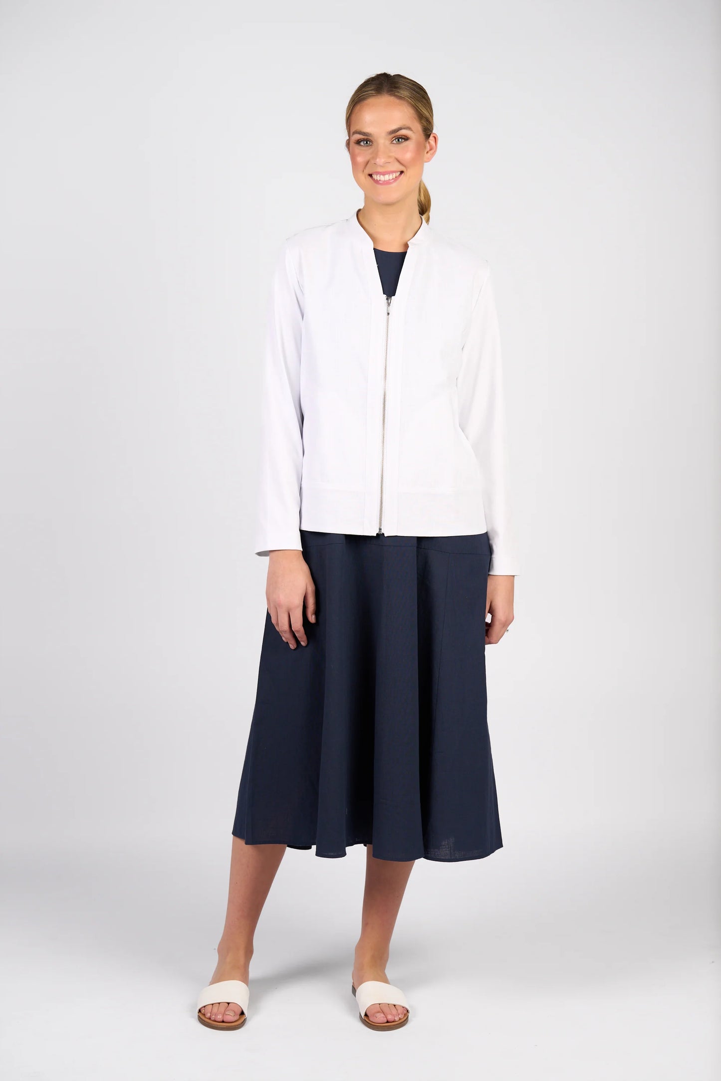 
                  
                    2103-Zip Up Jacket with Knit Panels-White
                  
                