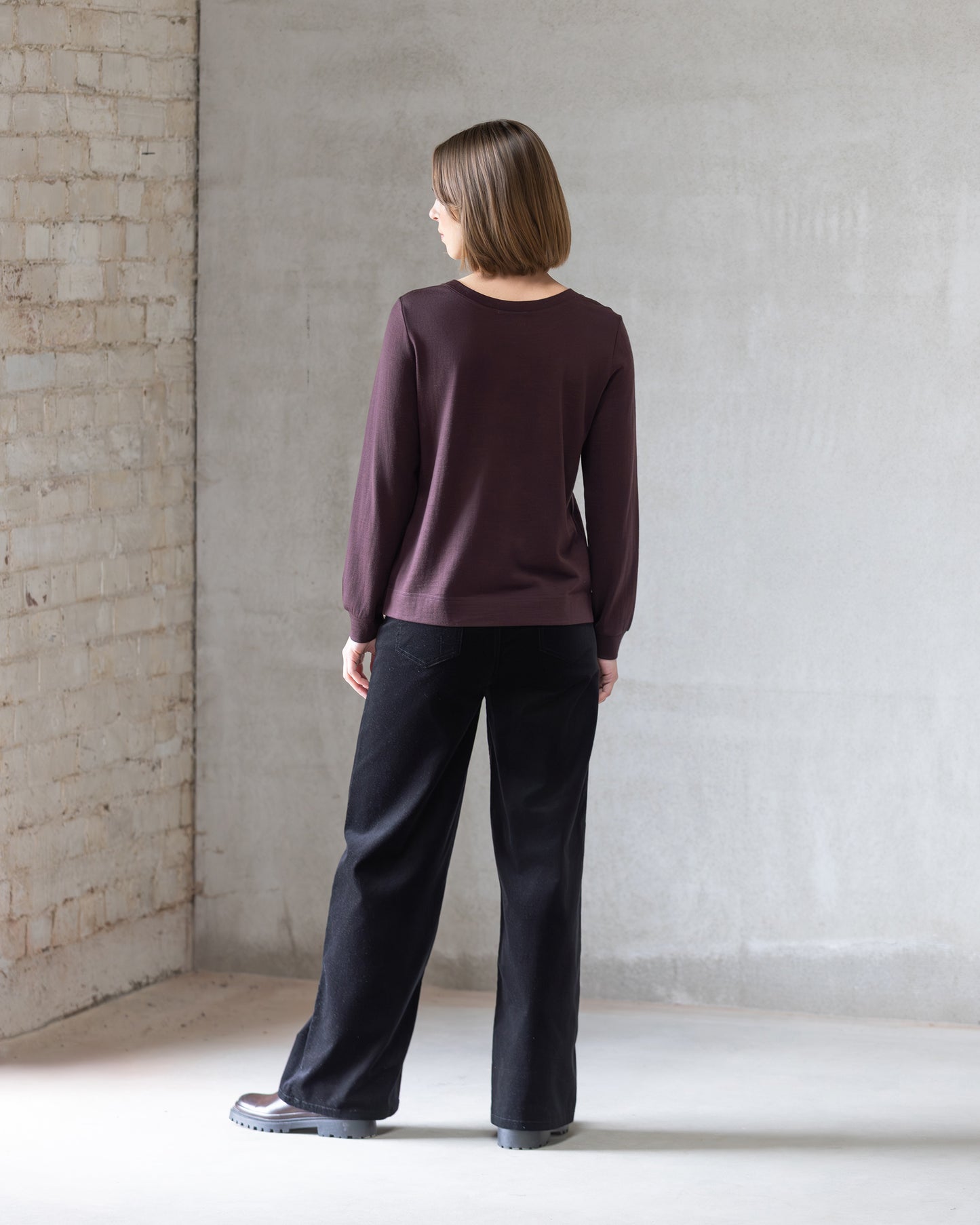 
                  
                    Vassalli 4434-Remy Top-Berry
                  
                