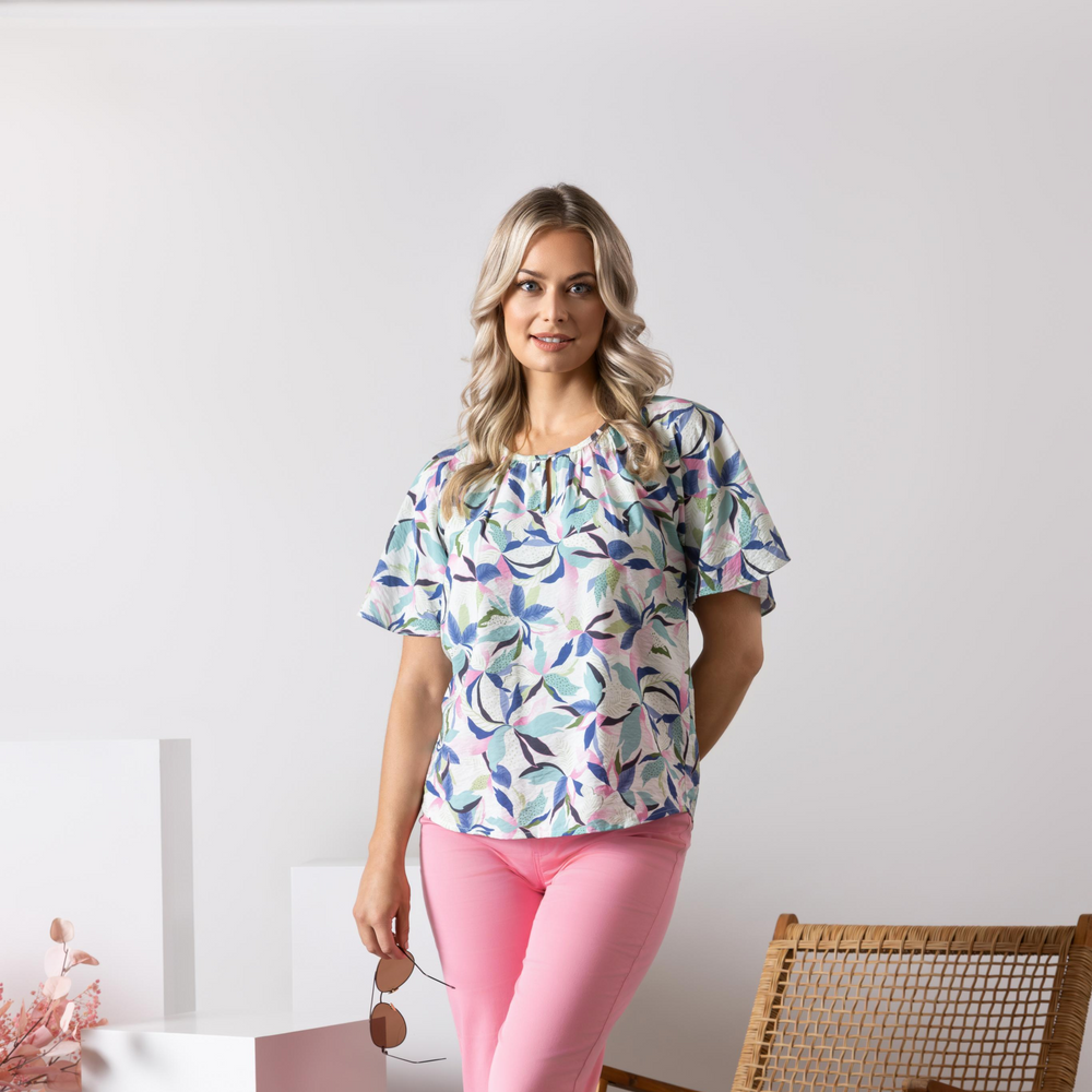 4490P-Printed Floaty Sleeve Top with Front Keyhole-Soliel