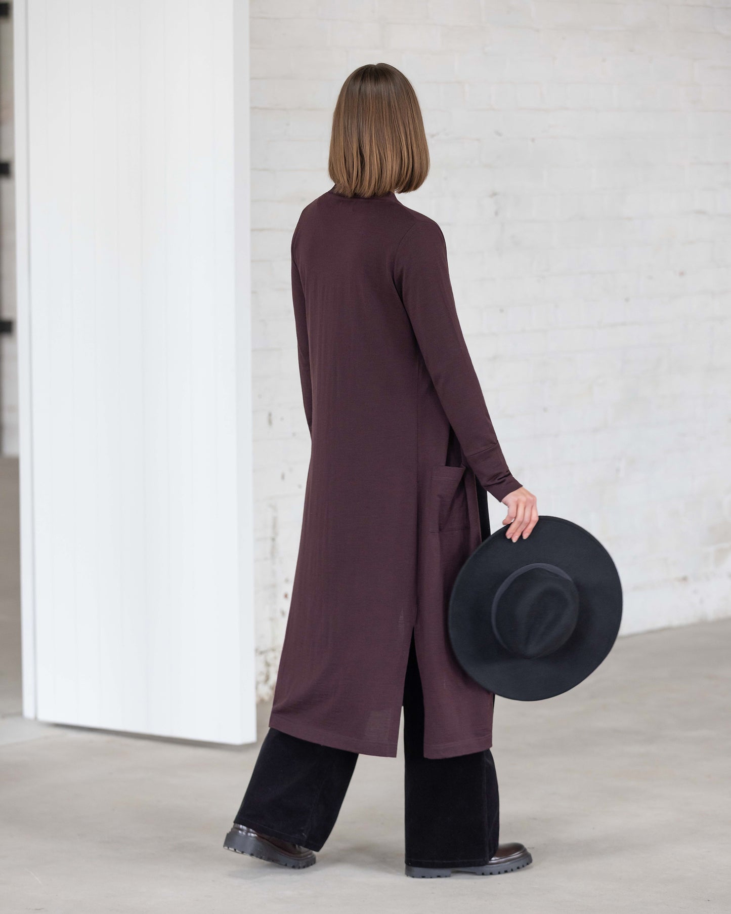 
                  
                    Vassalli 4494-Suki Merino Cardi-Berry
                  
                